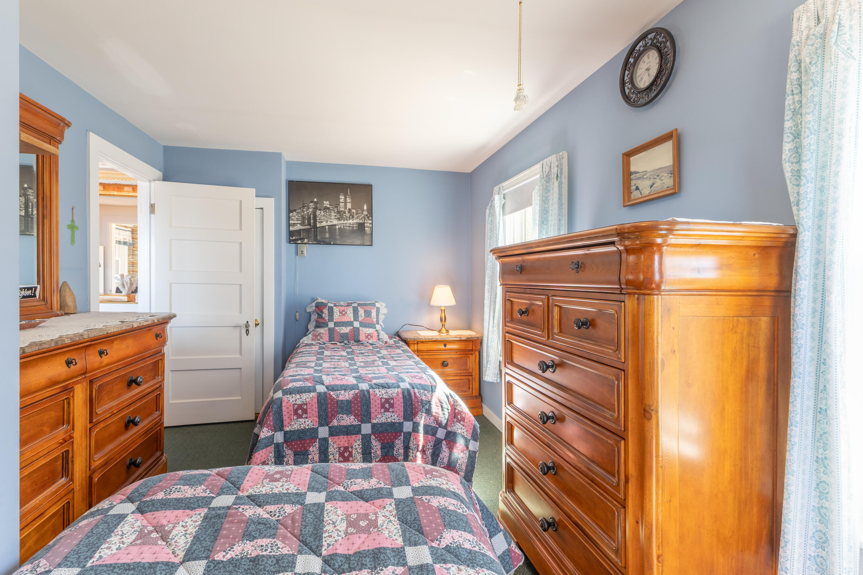 main property photo 31
