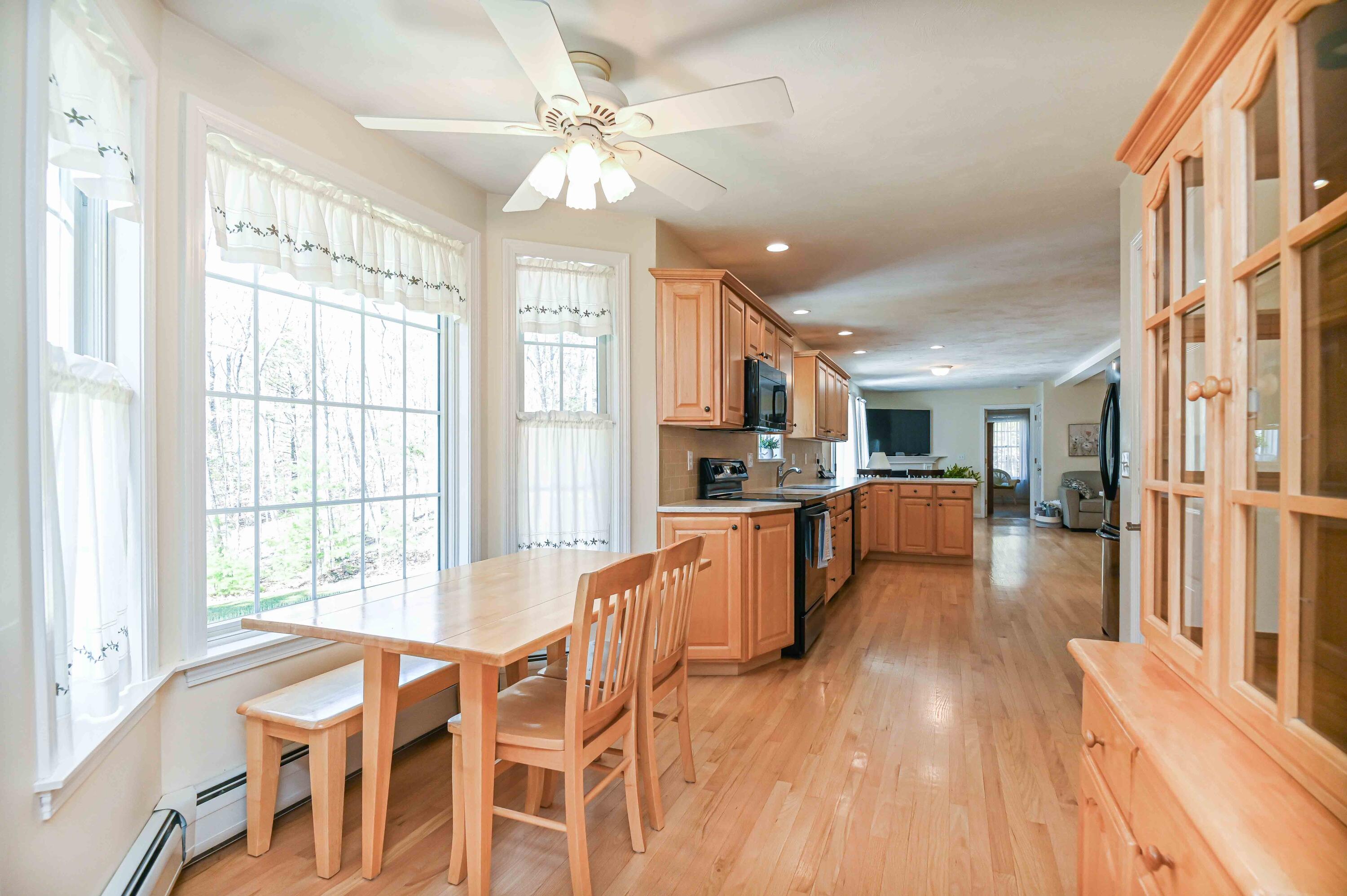 property viewer photo 18