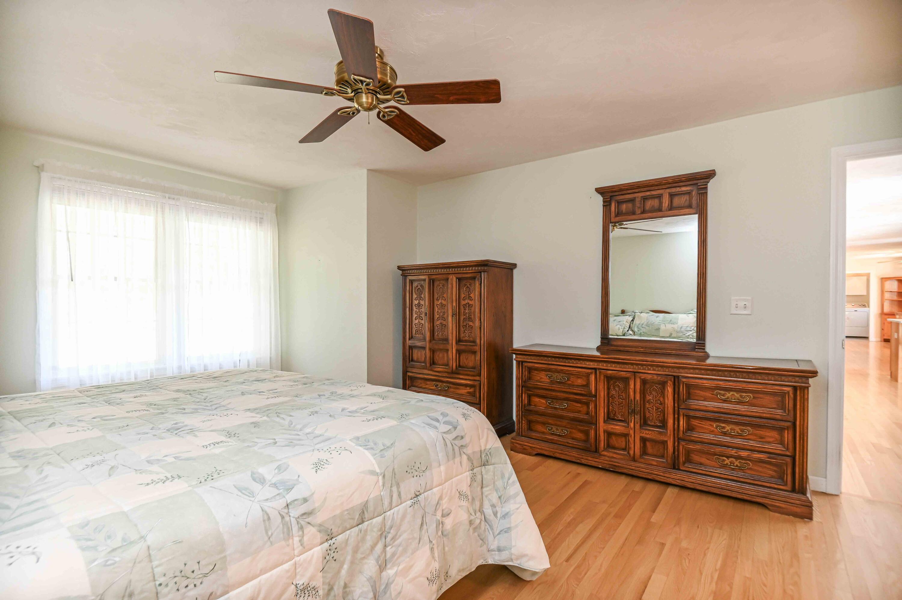 property viewer photo 33
