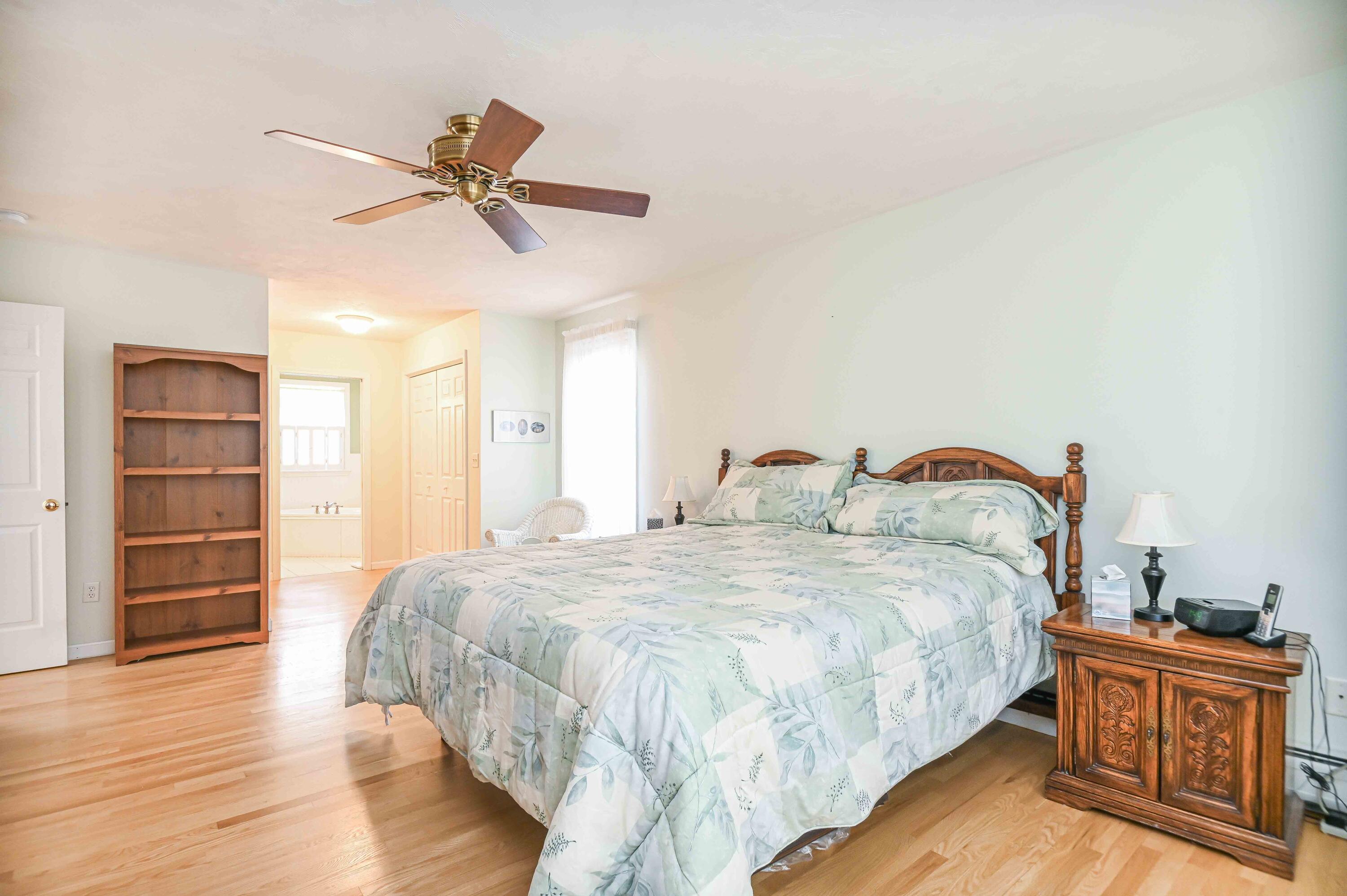 property viewer photo 35