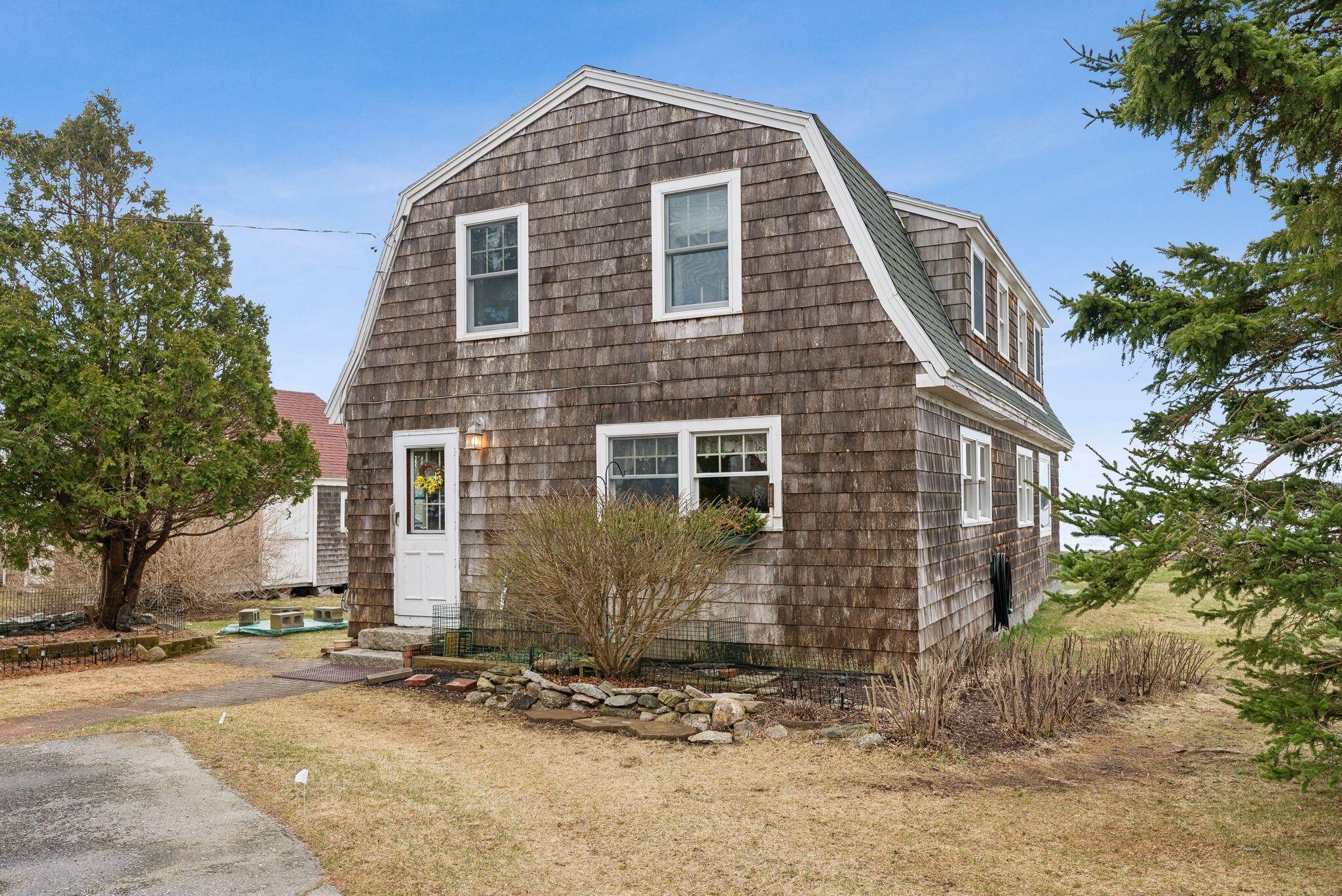 main property photo 18