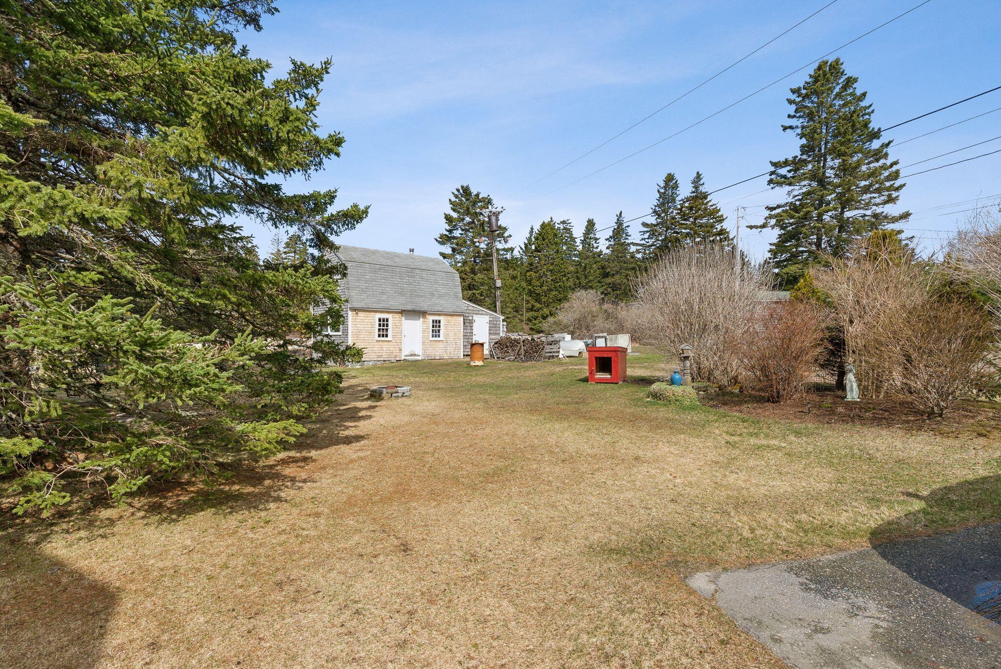 main property photo 23