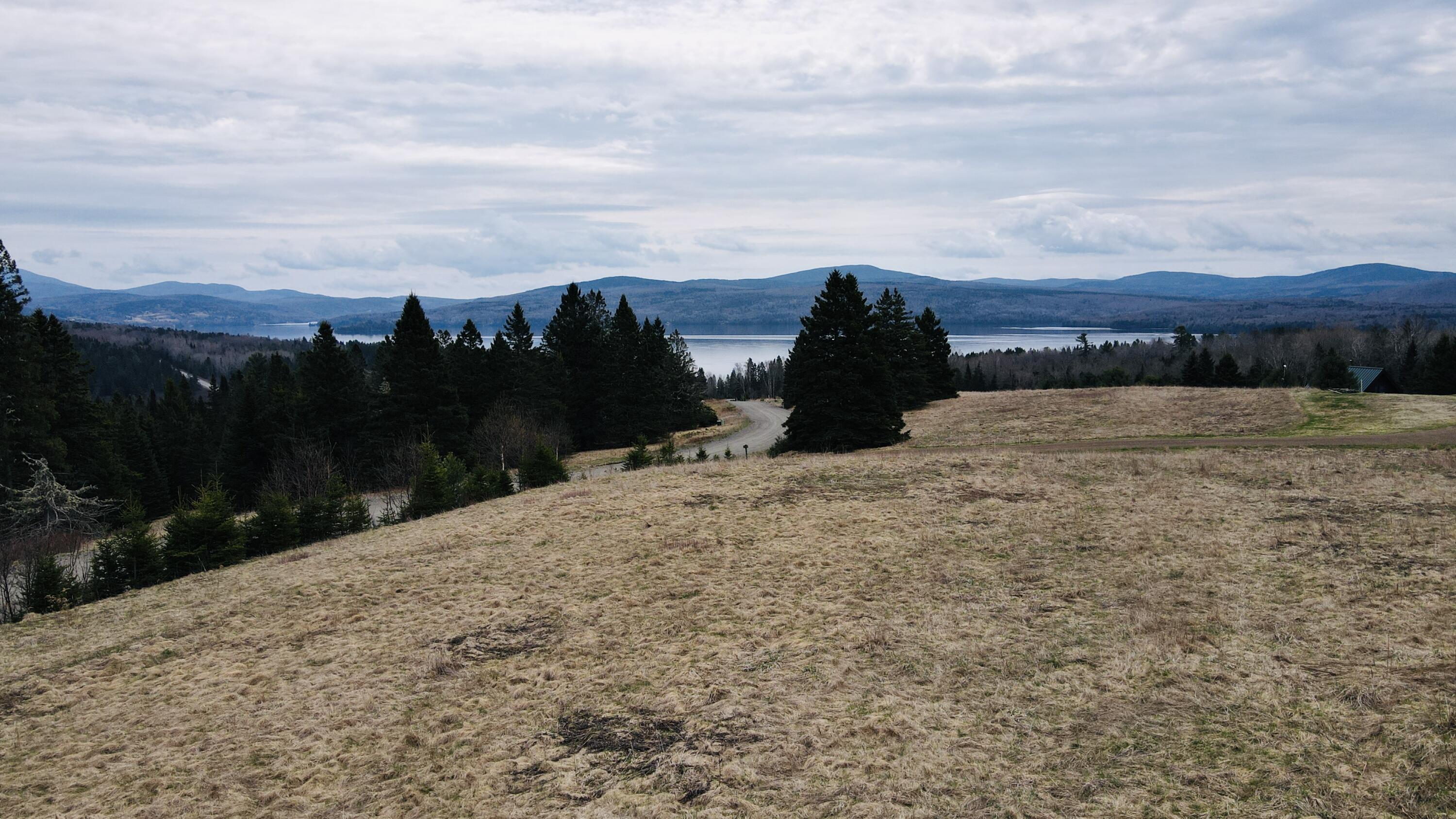 main property photo 25