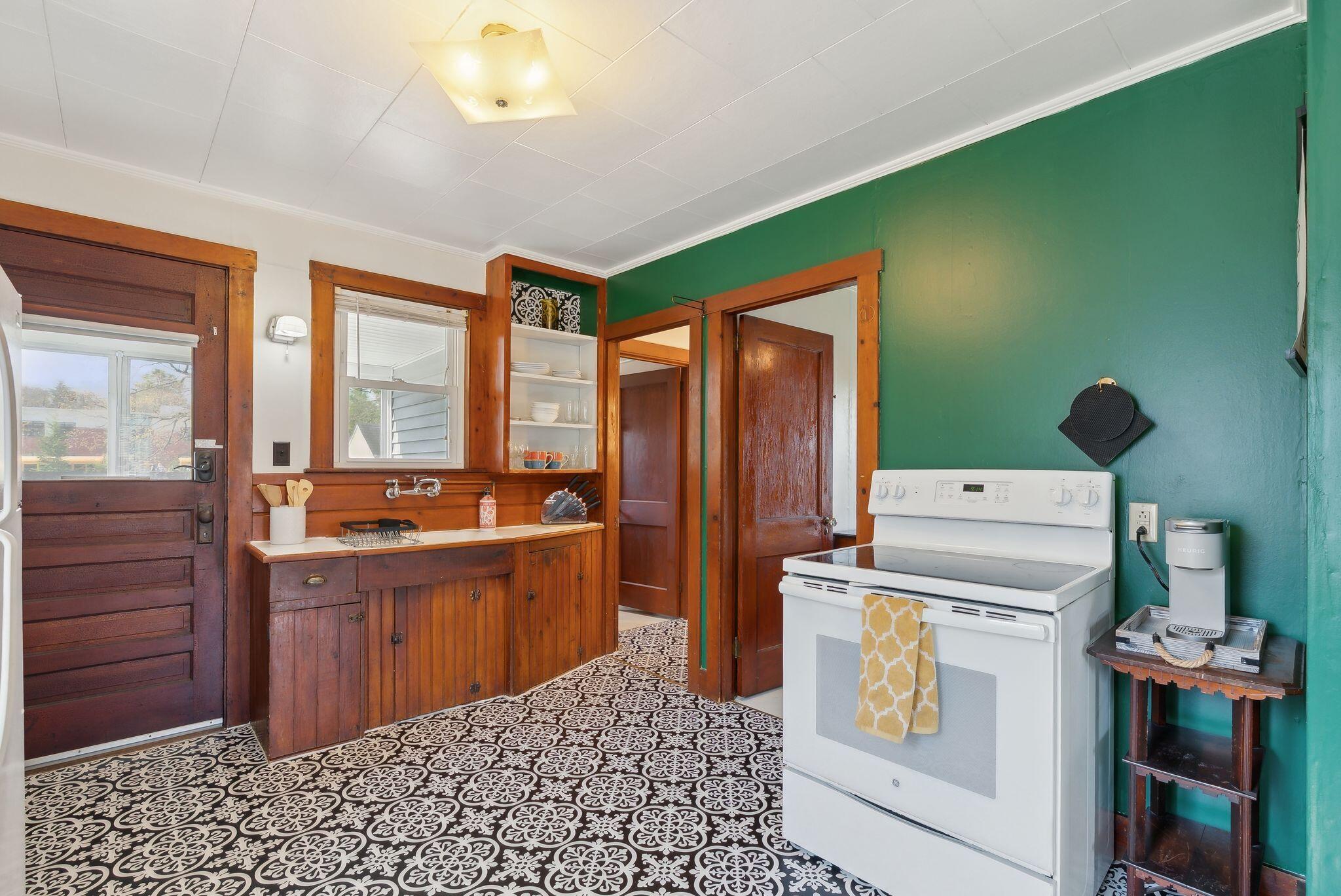 property viewer photo 10