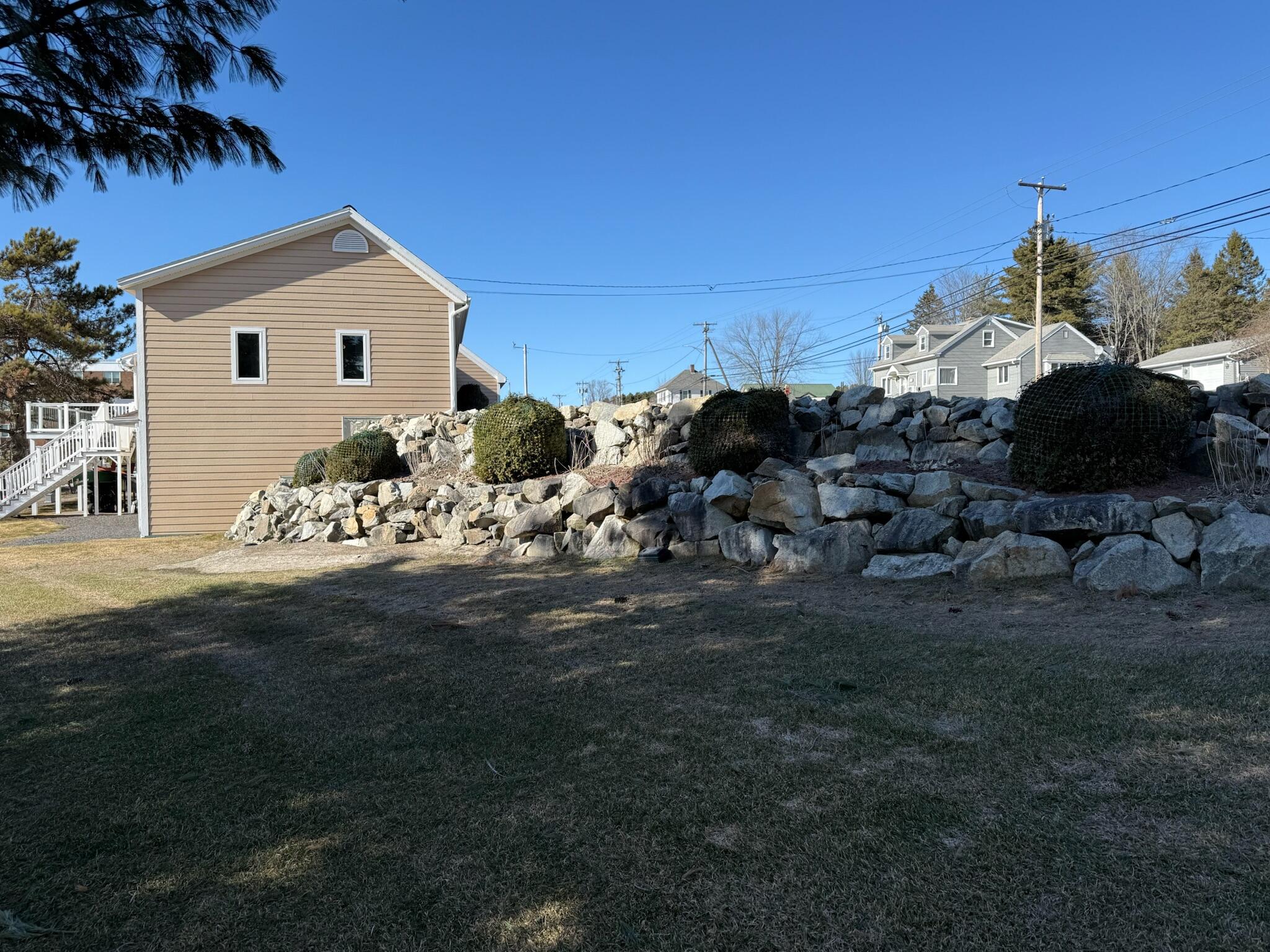 main property photo 32