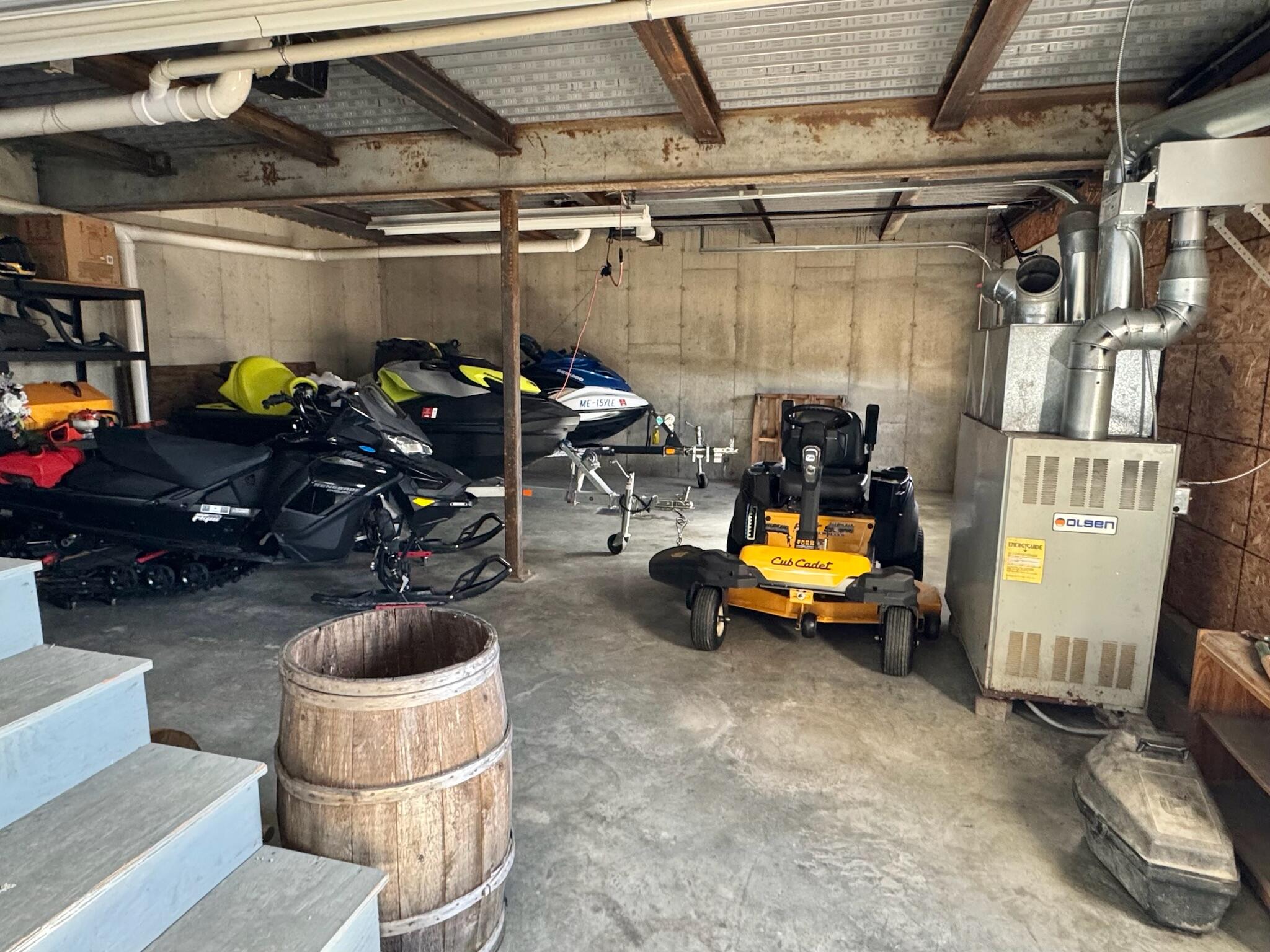 main property photo 46