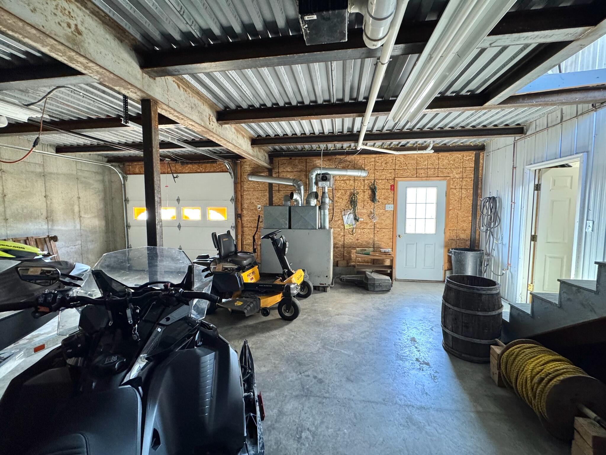 main property photo 47