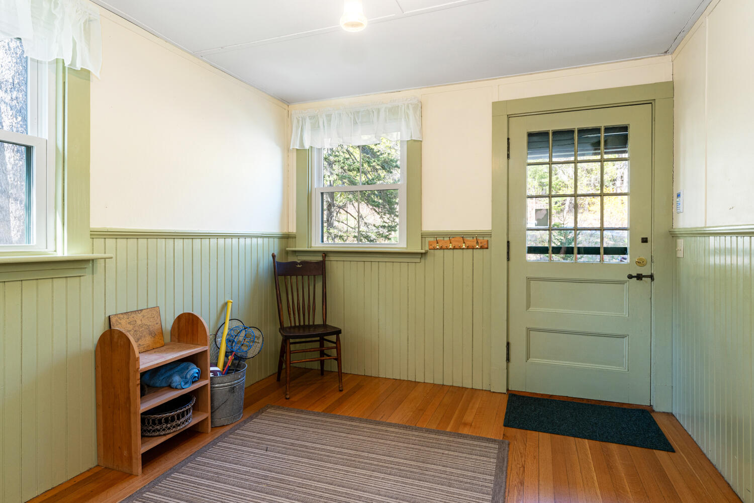 main property photo 32