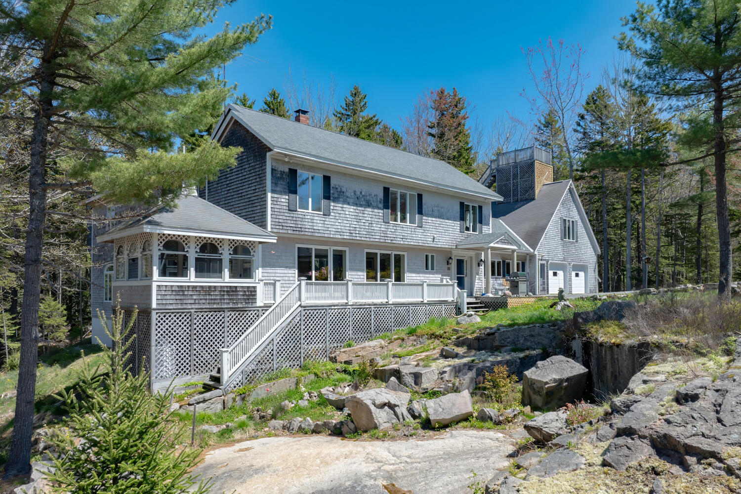 main property photo 37