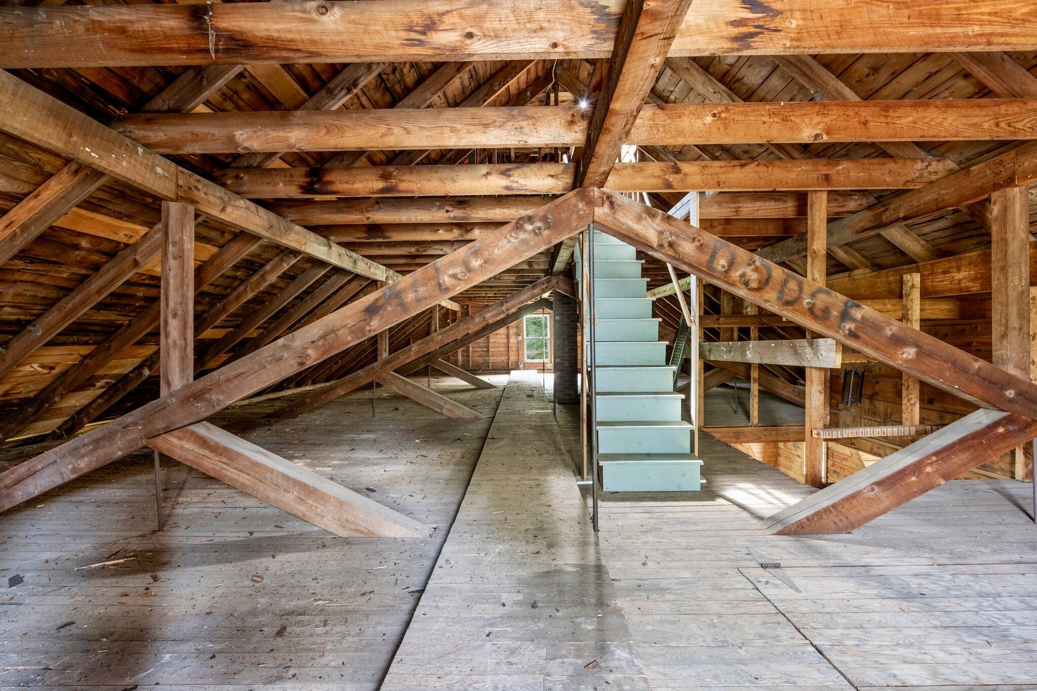 main property photo 53