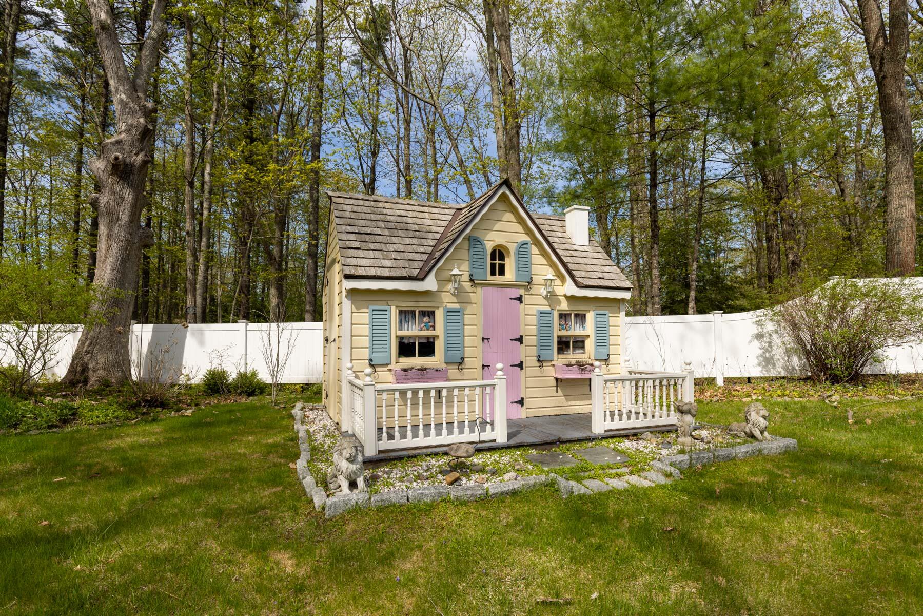 main property photo 17