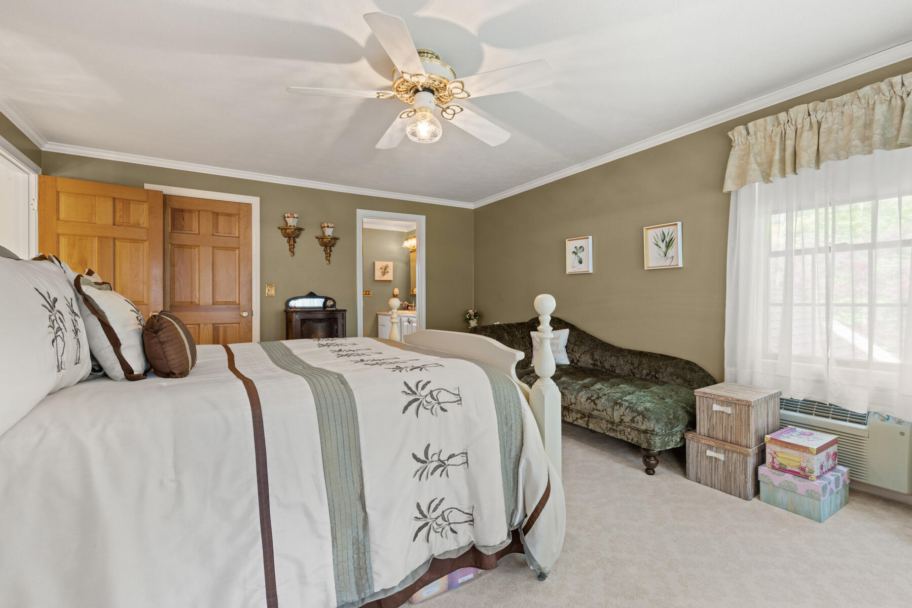 main property photo 52