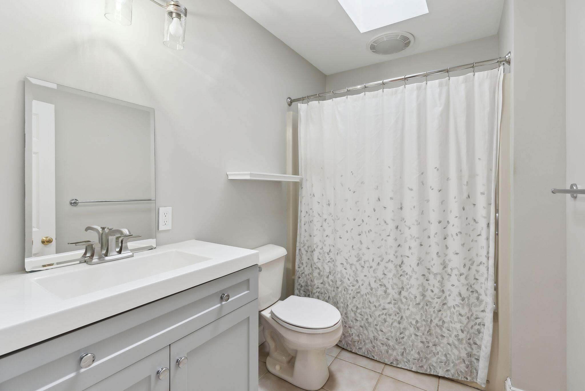 property viewer photo 32