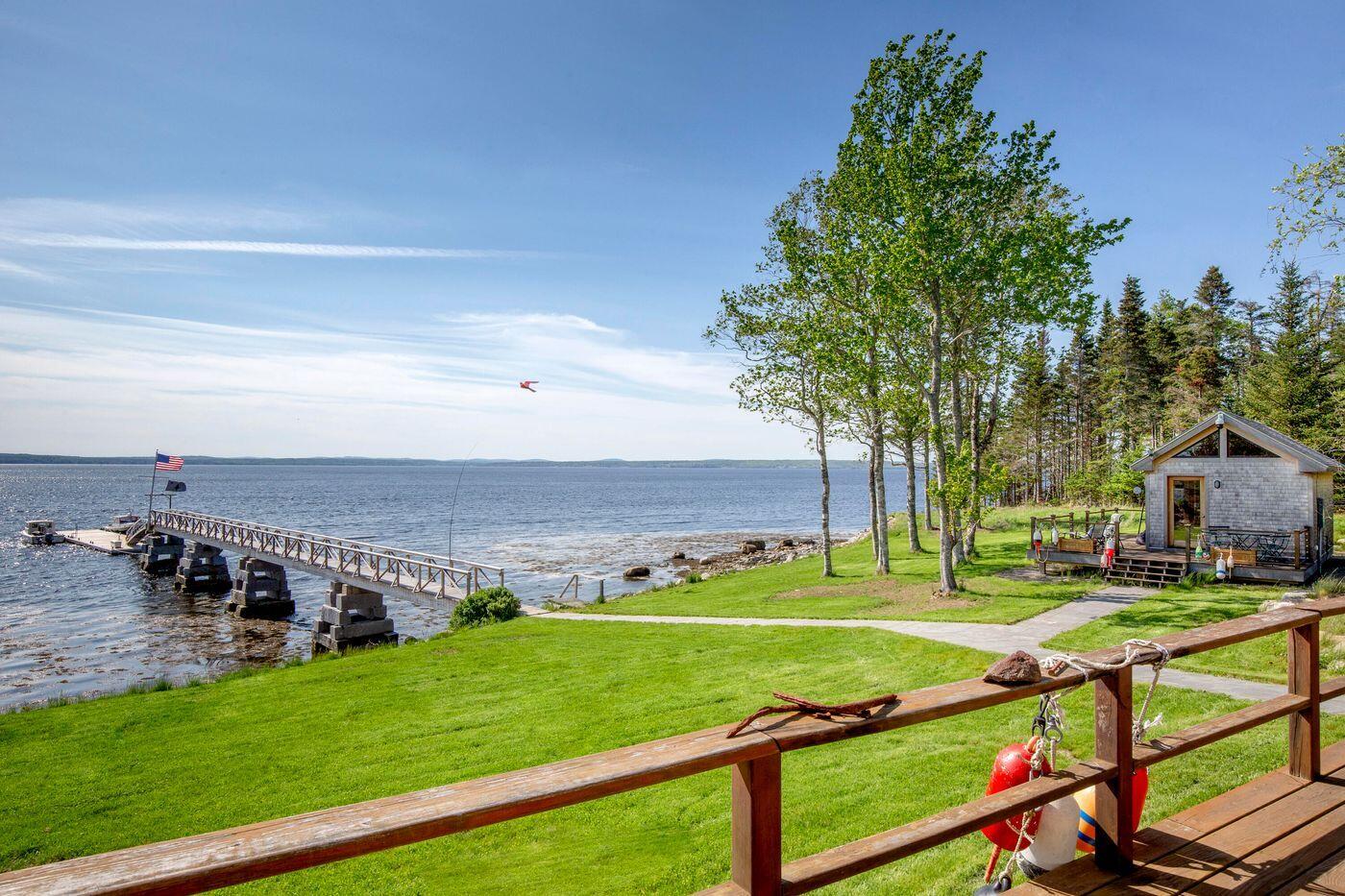 main property photo 25
