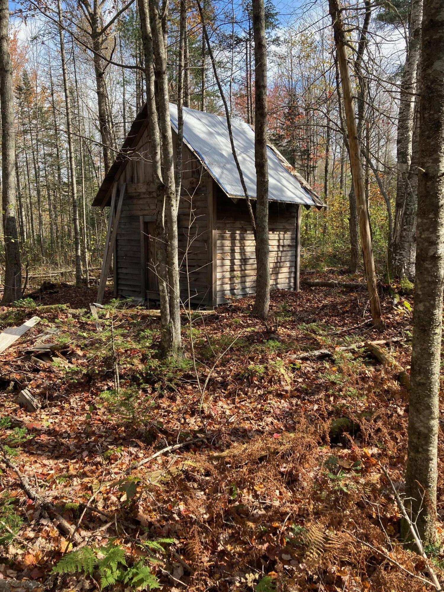 main property photo 11
