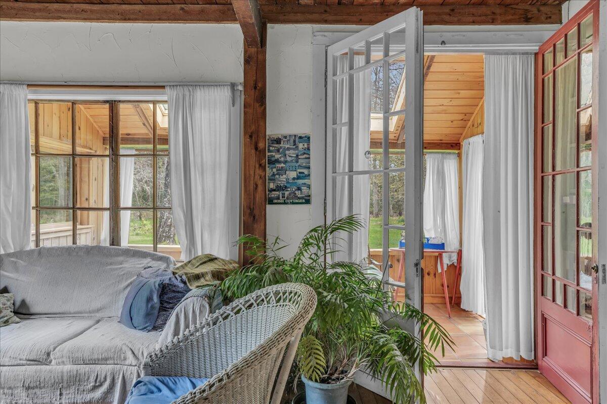 property viewer photo 26