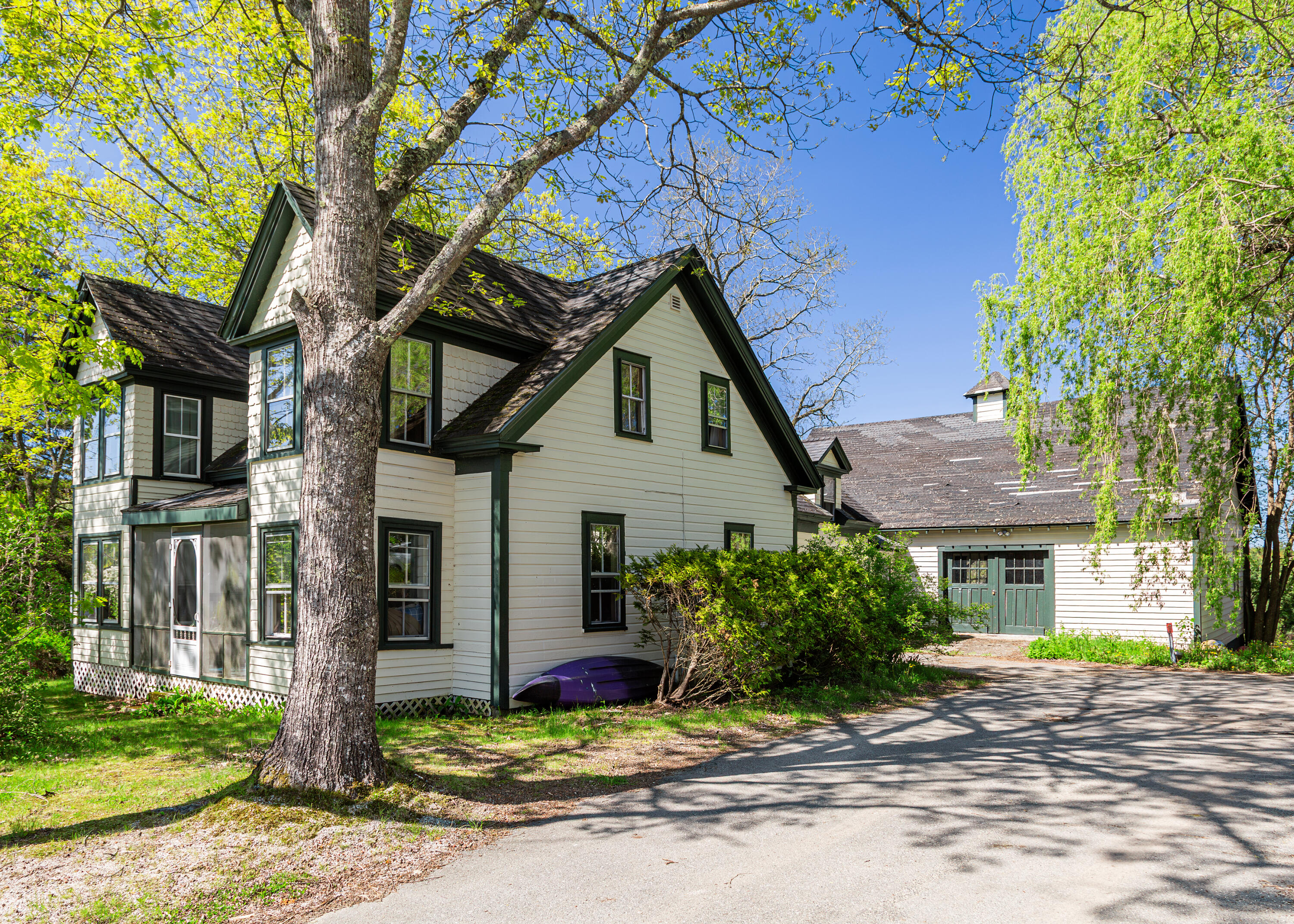 main property photo 34
