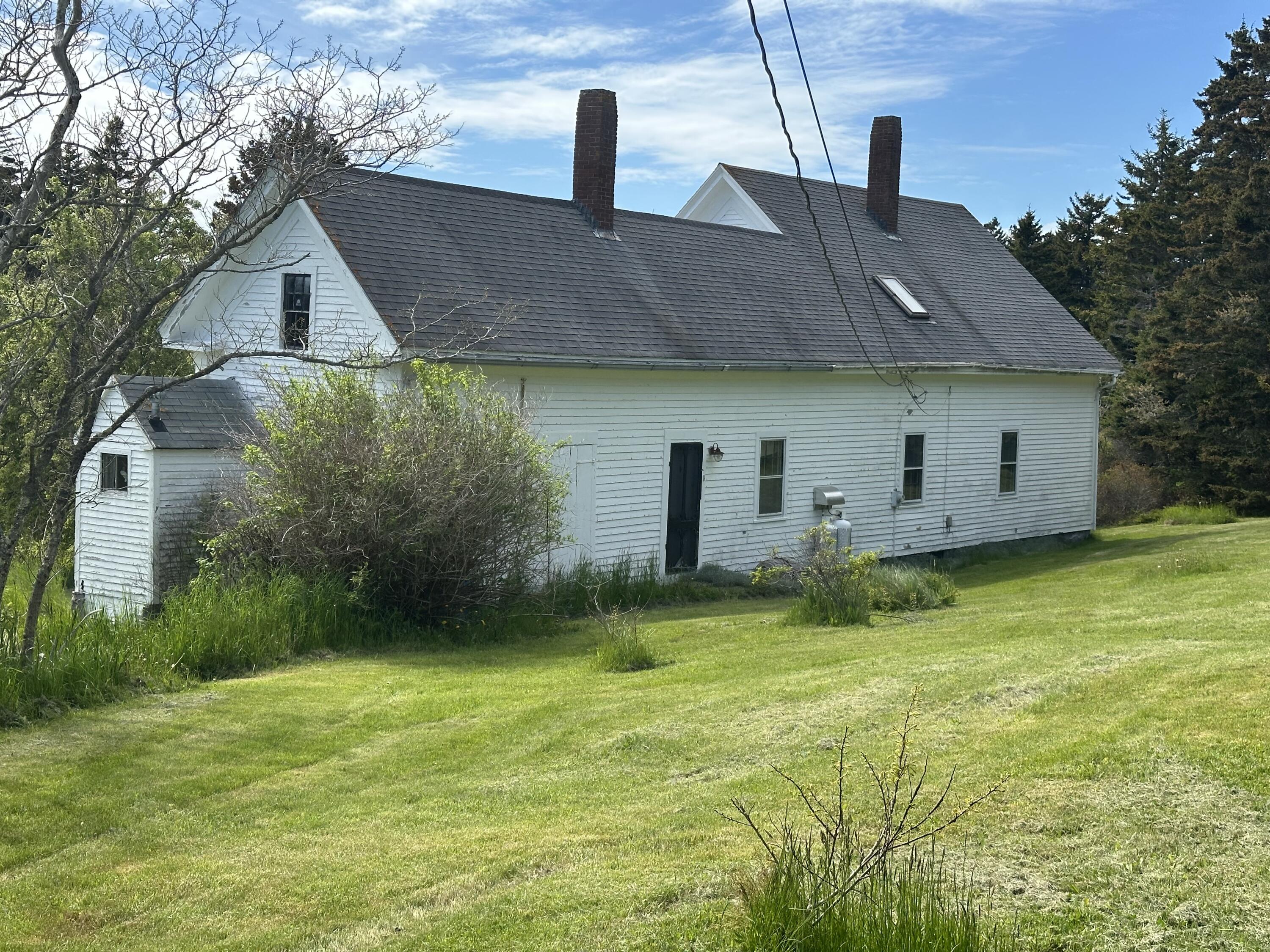 main property photo 36
