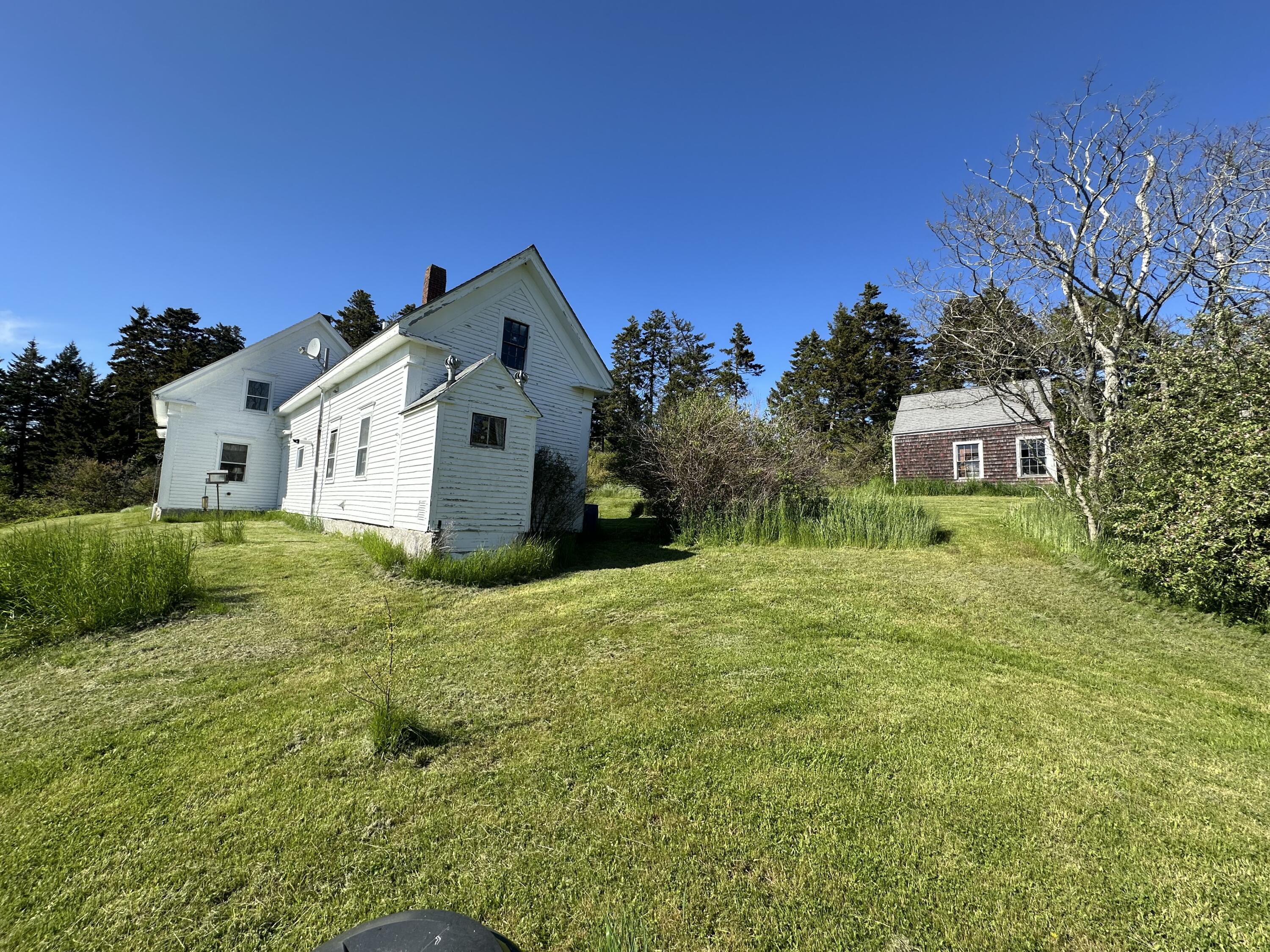 main property photo 6