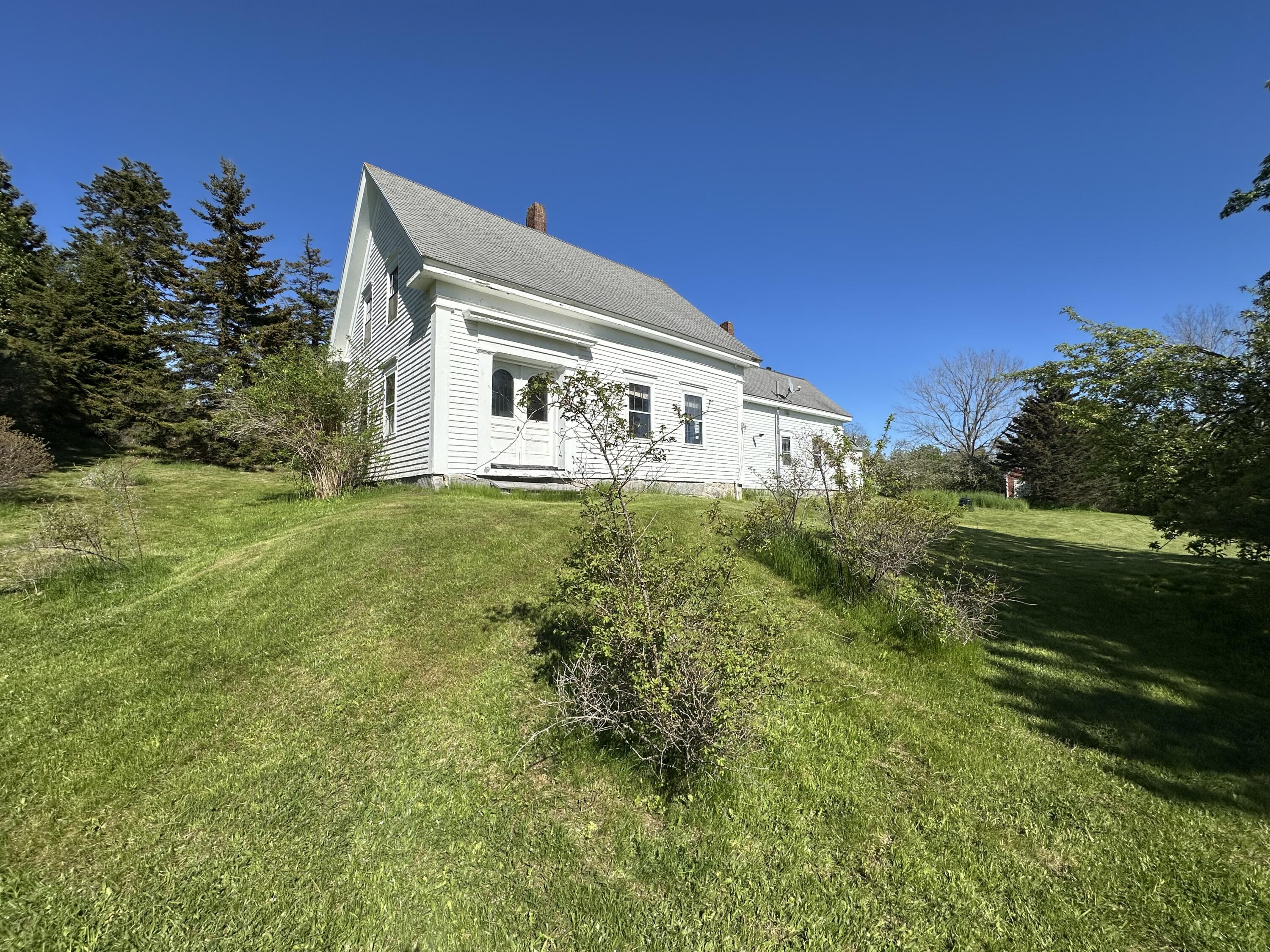 main property photo 7