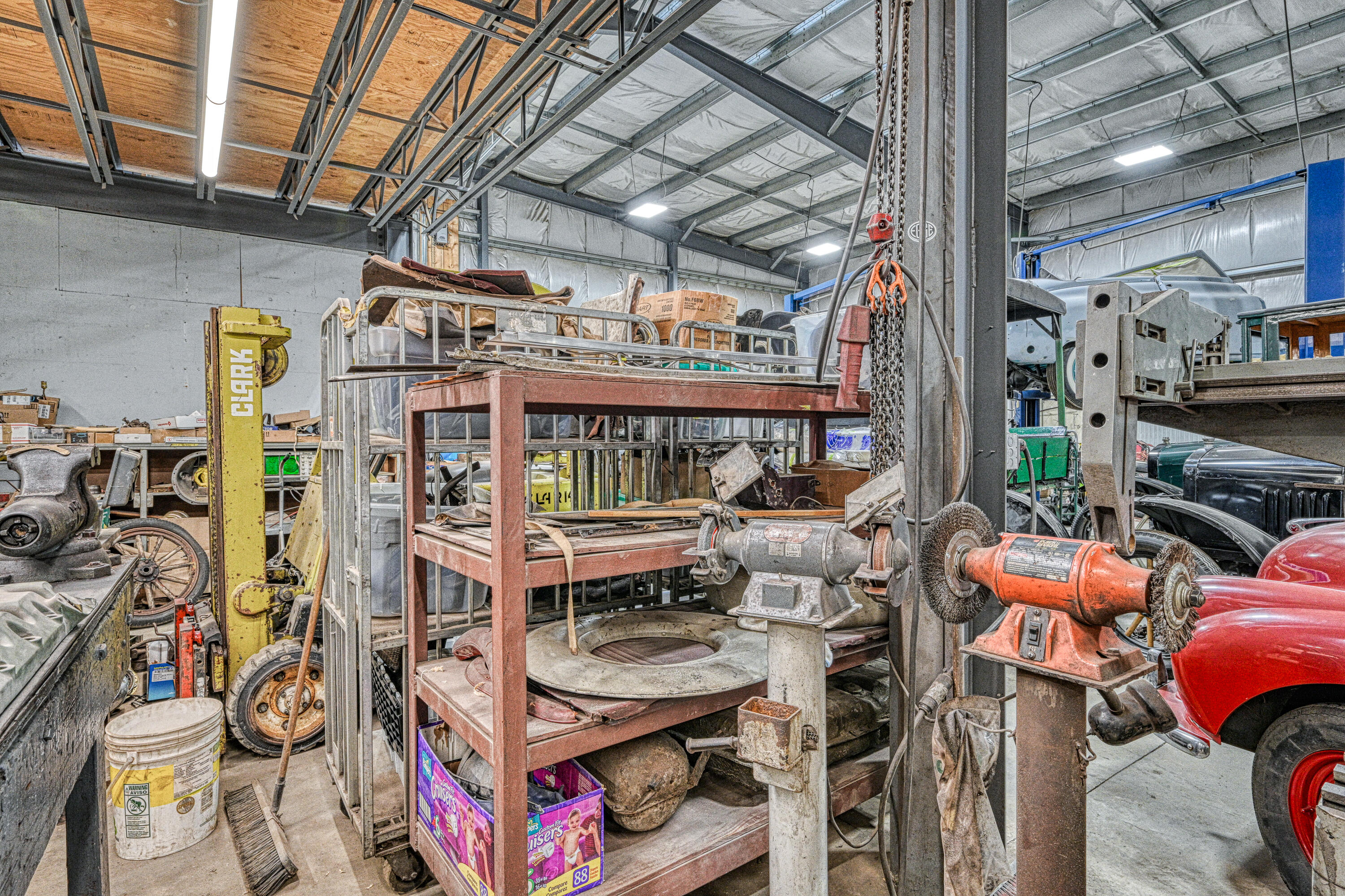 main property photo 45