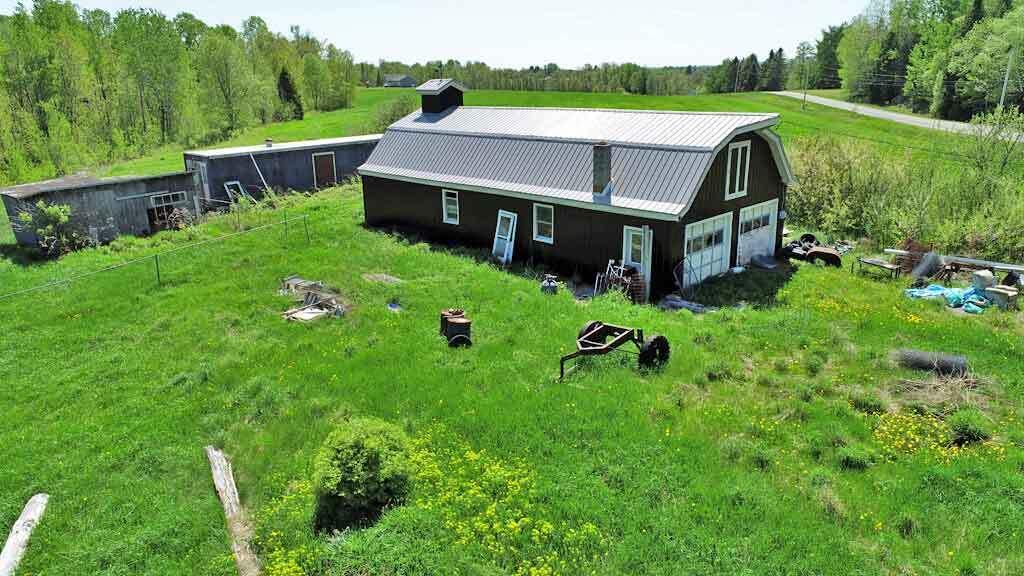 main property photo 8