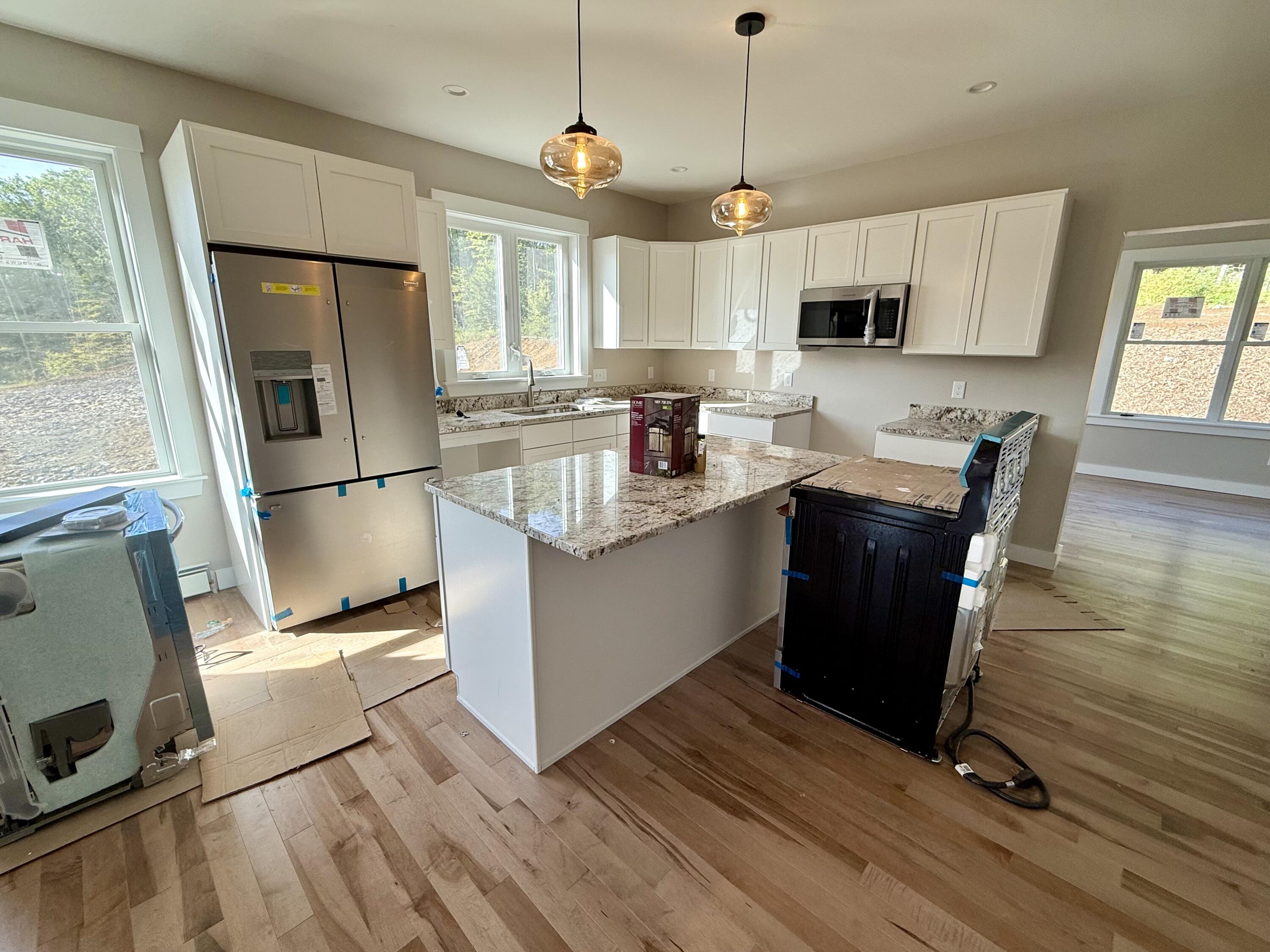 property viewer photo 3
