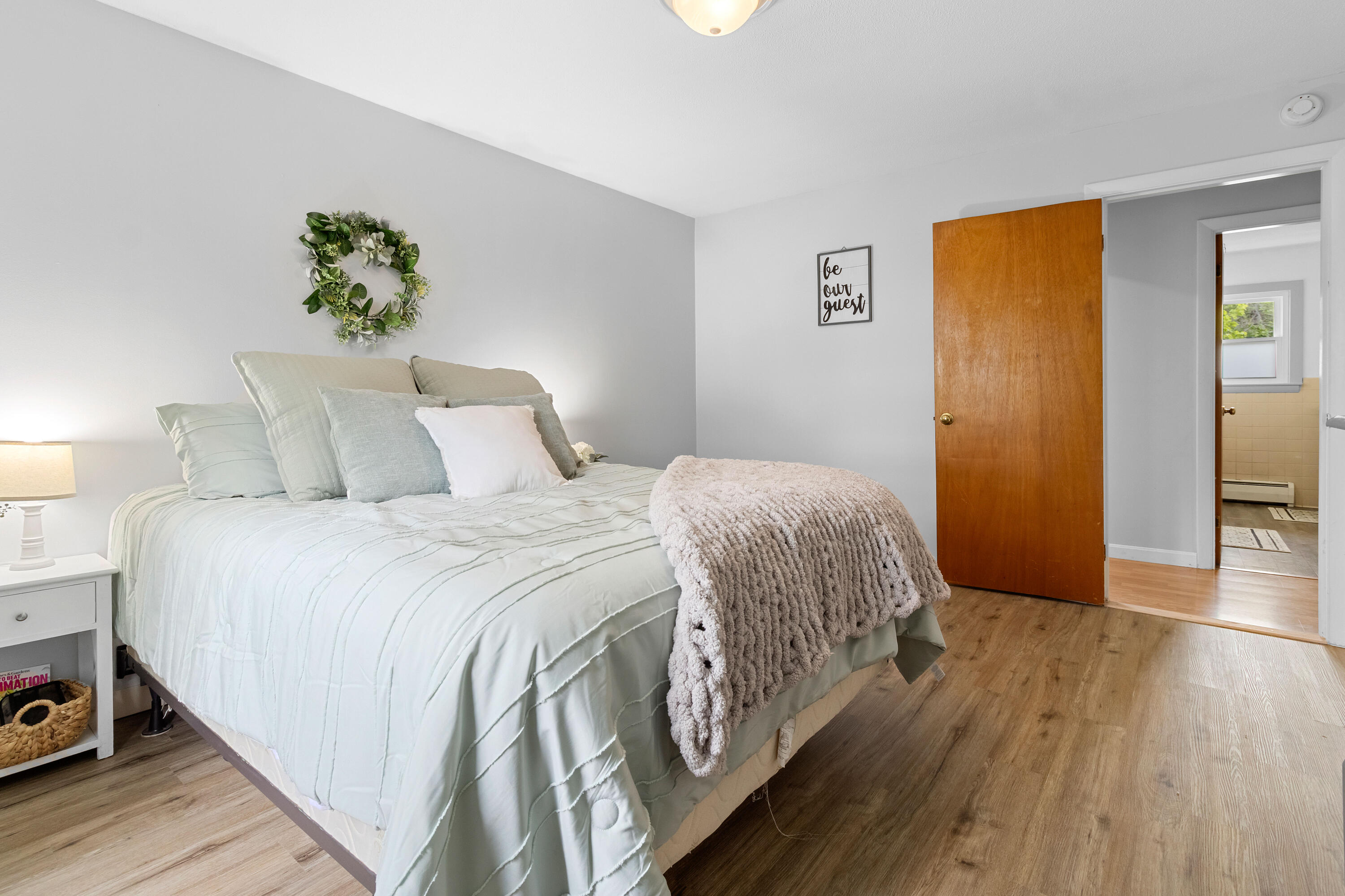 property viewer photo 12