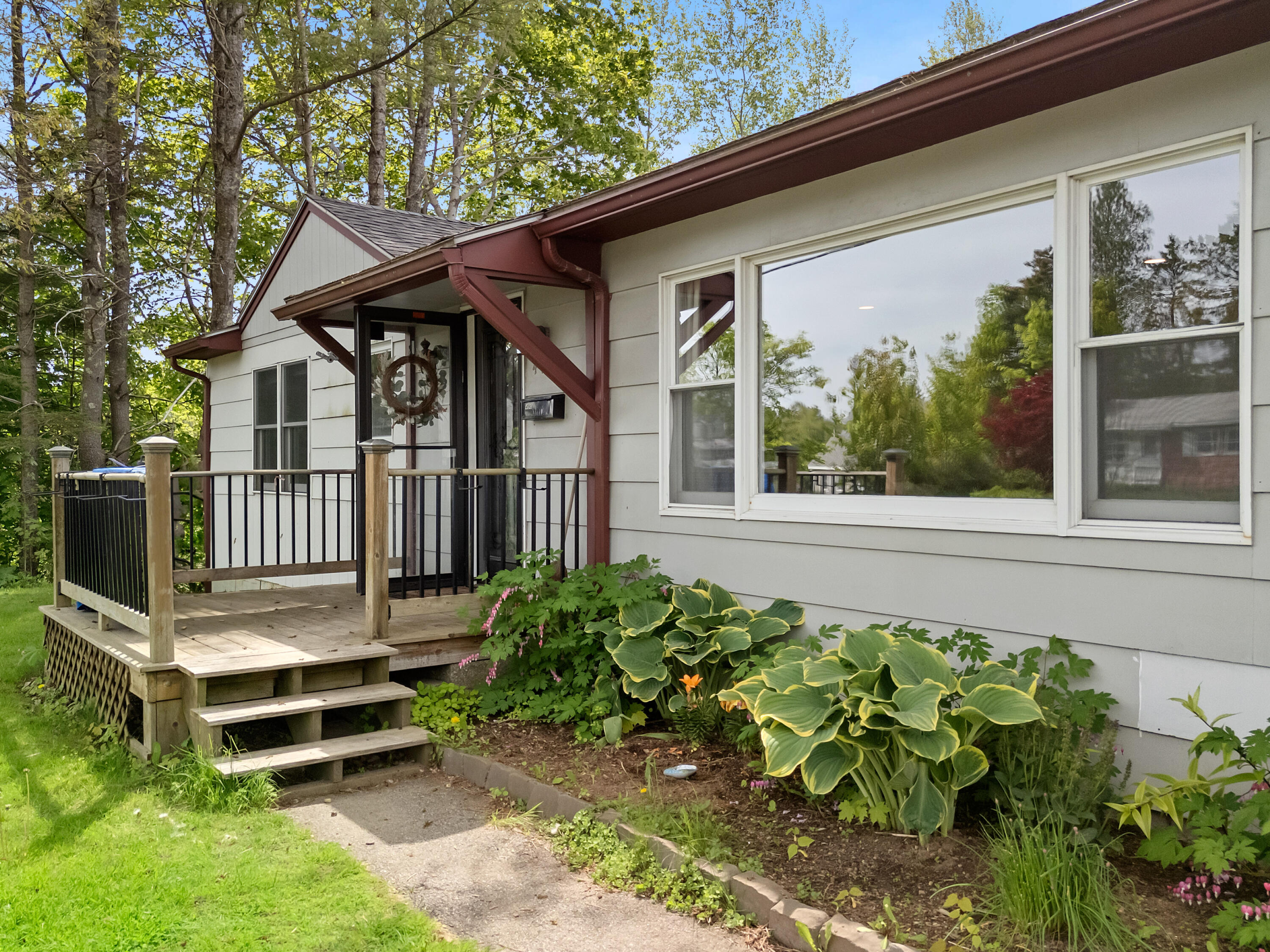property viewer photo 16