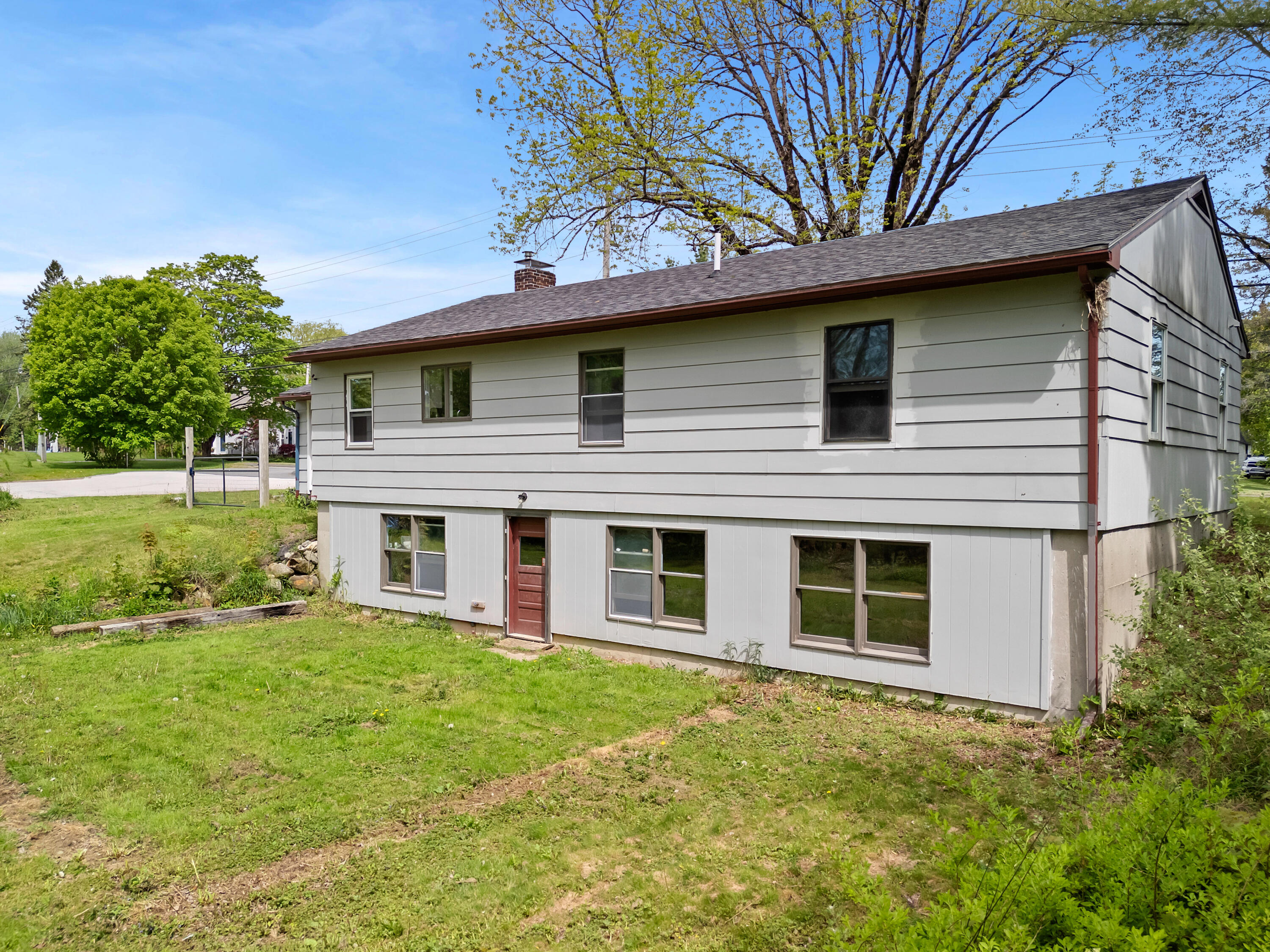 property viewer photo 18