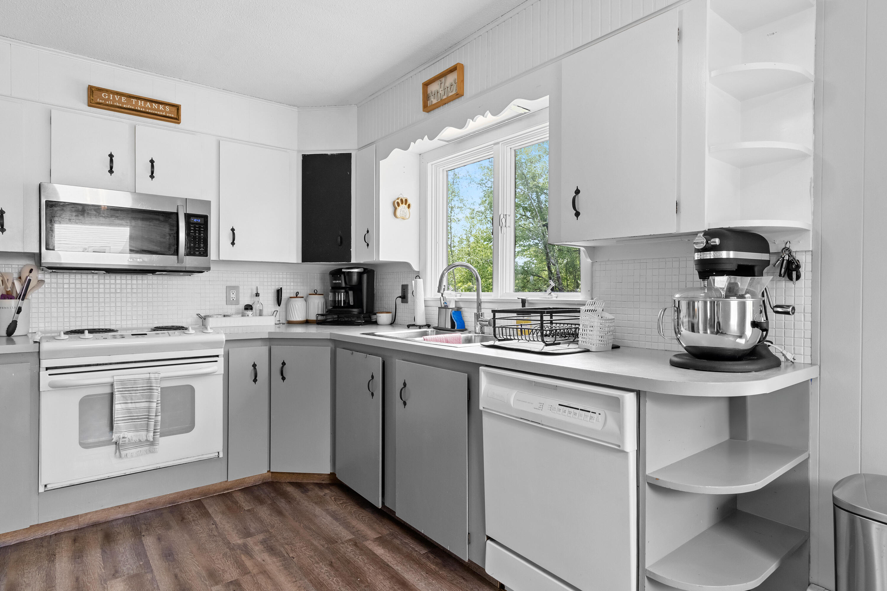 property viewer photo 8