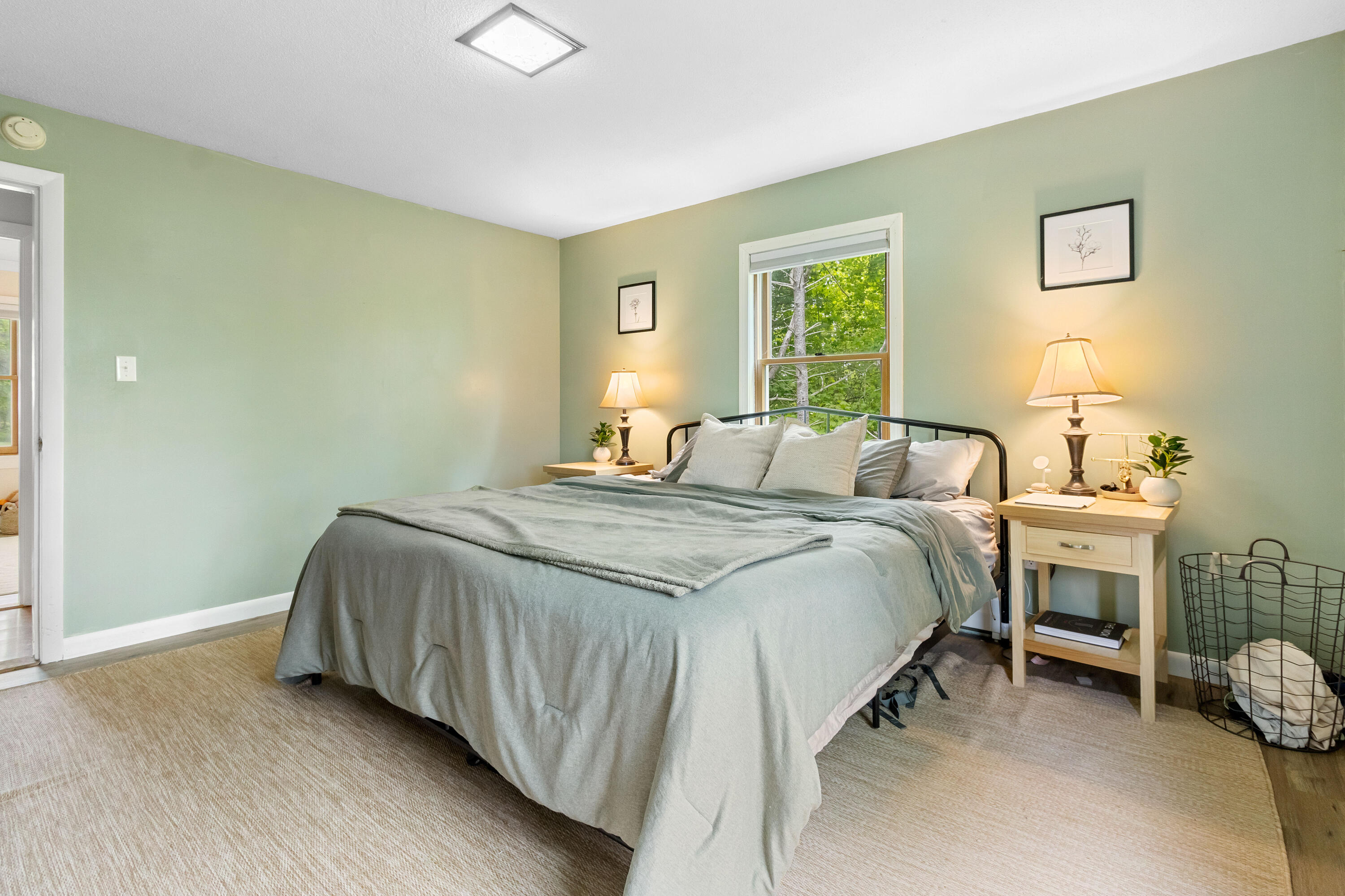 property viewer photo 9
