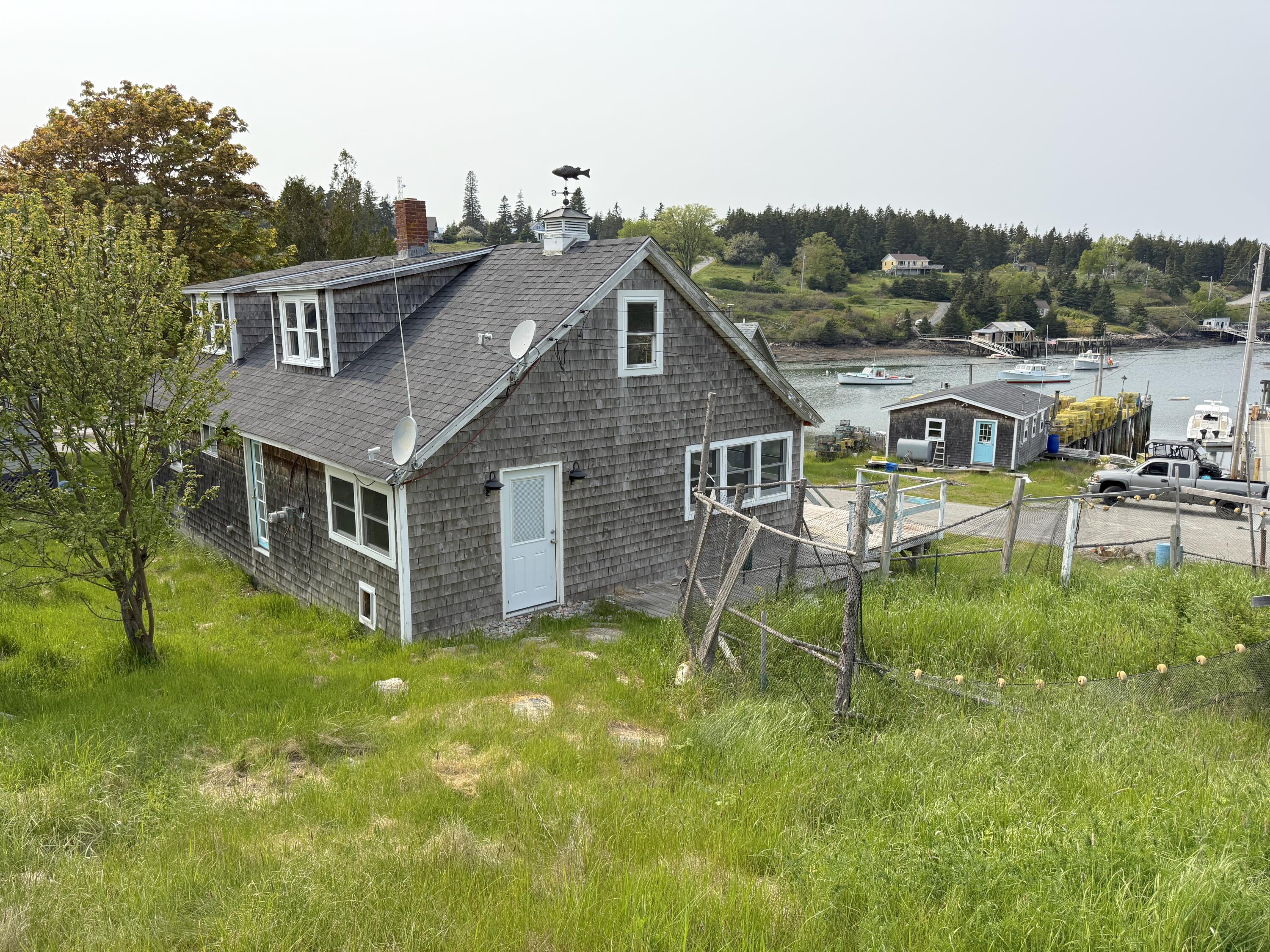 main property photo 4