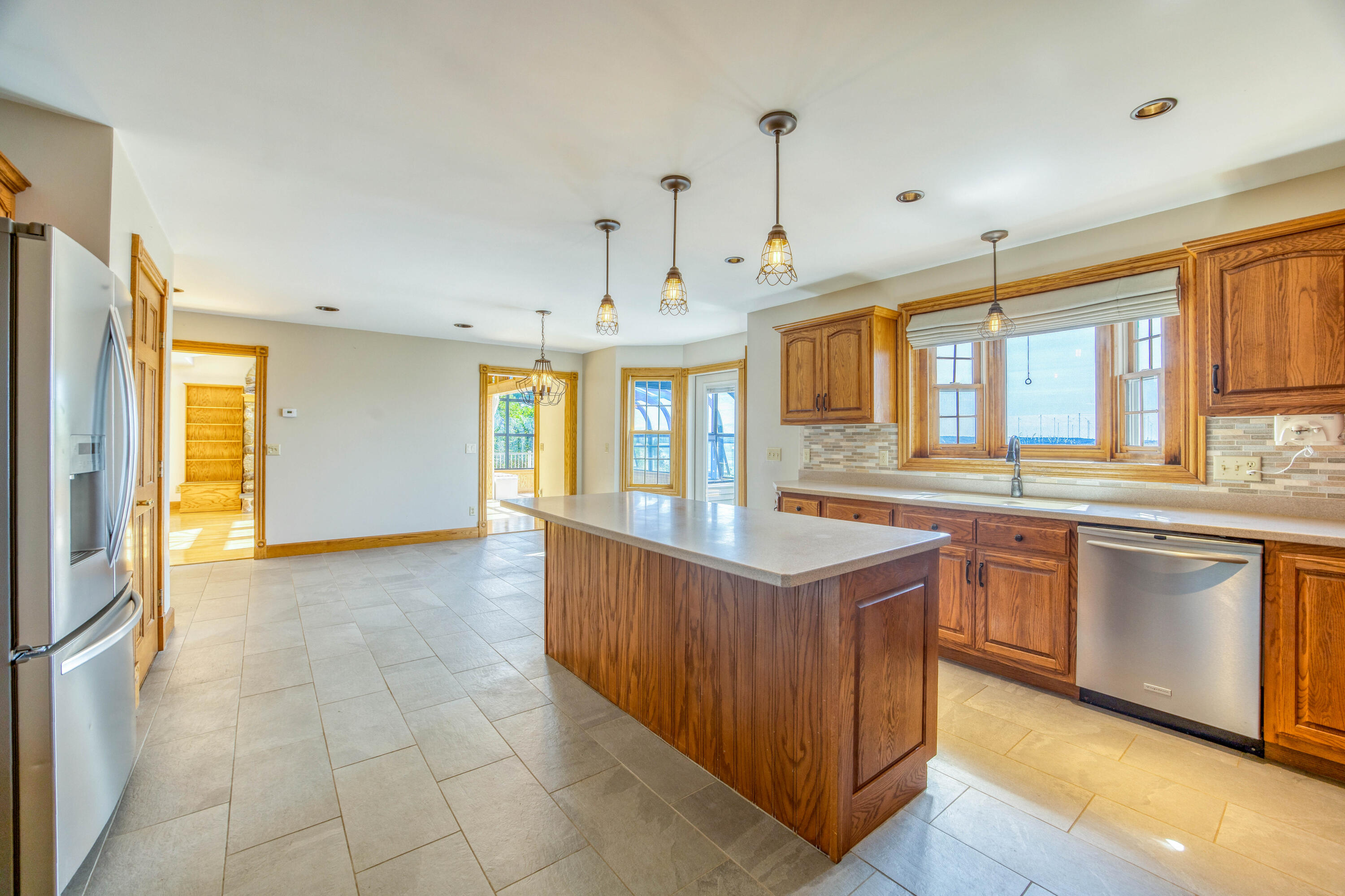 main property photo 47
