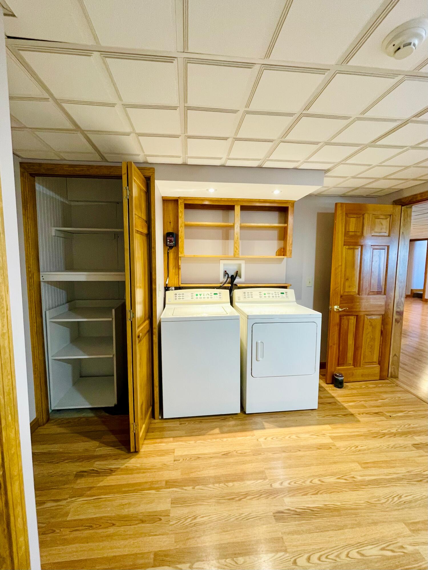 main property photo 78