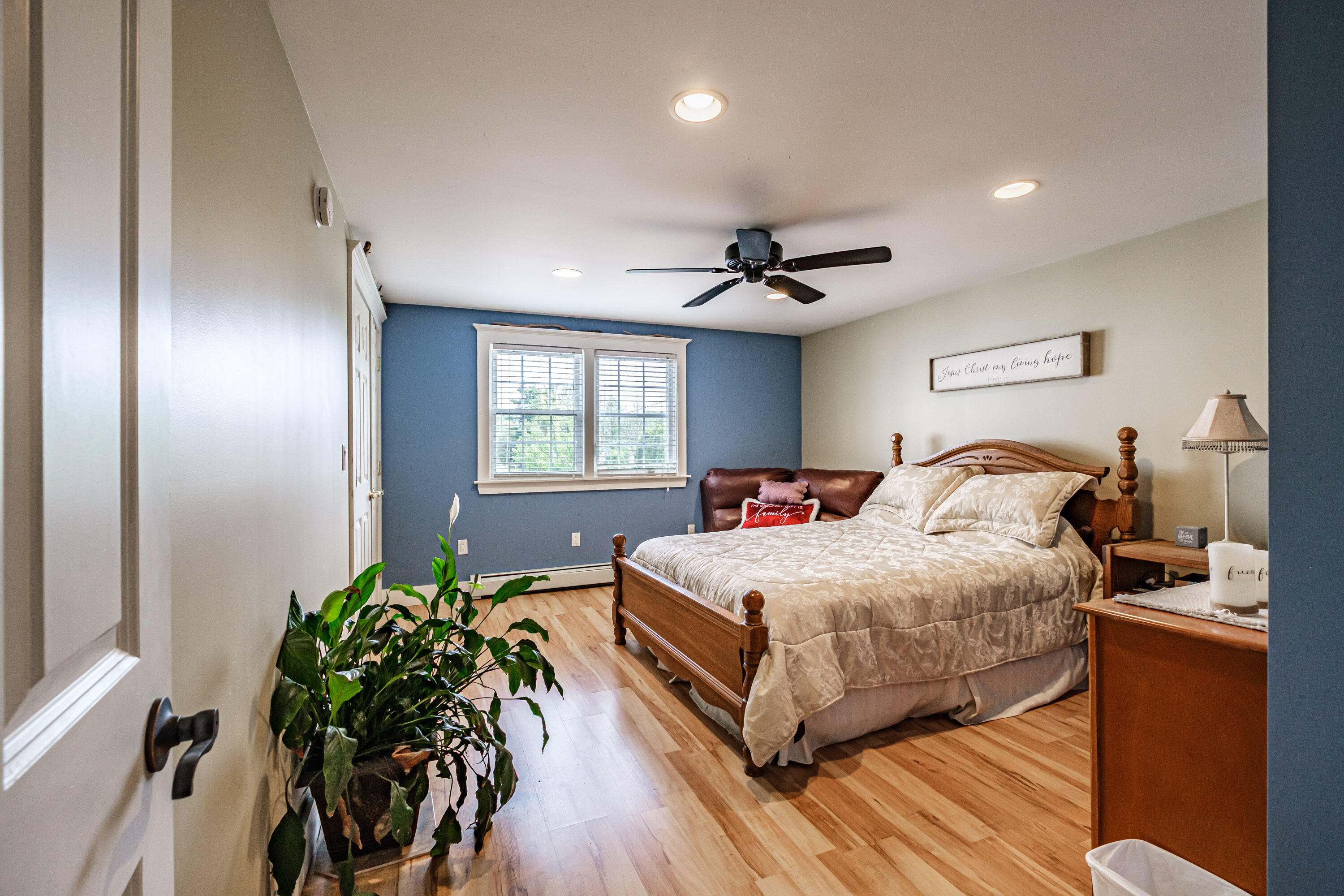 main property photo 113