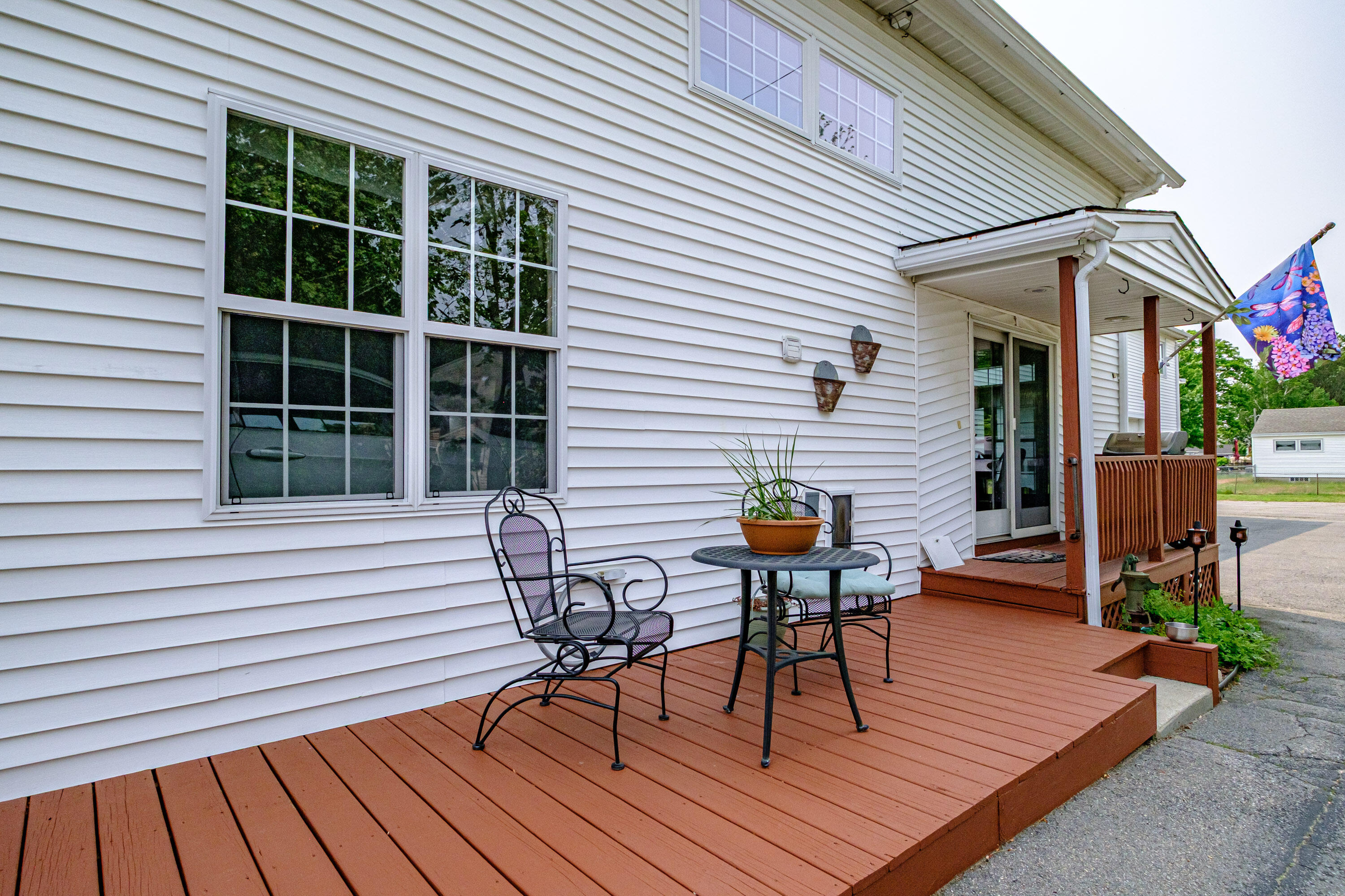 main property photo 93