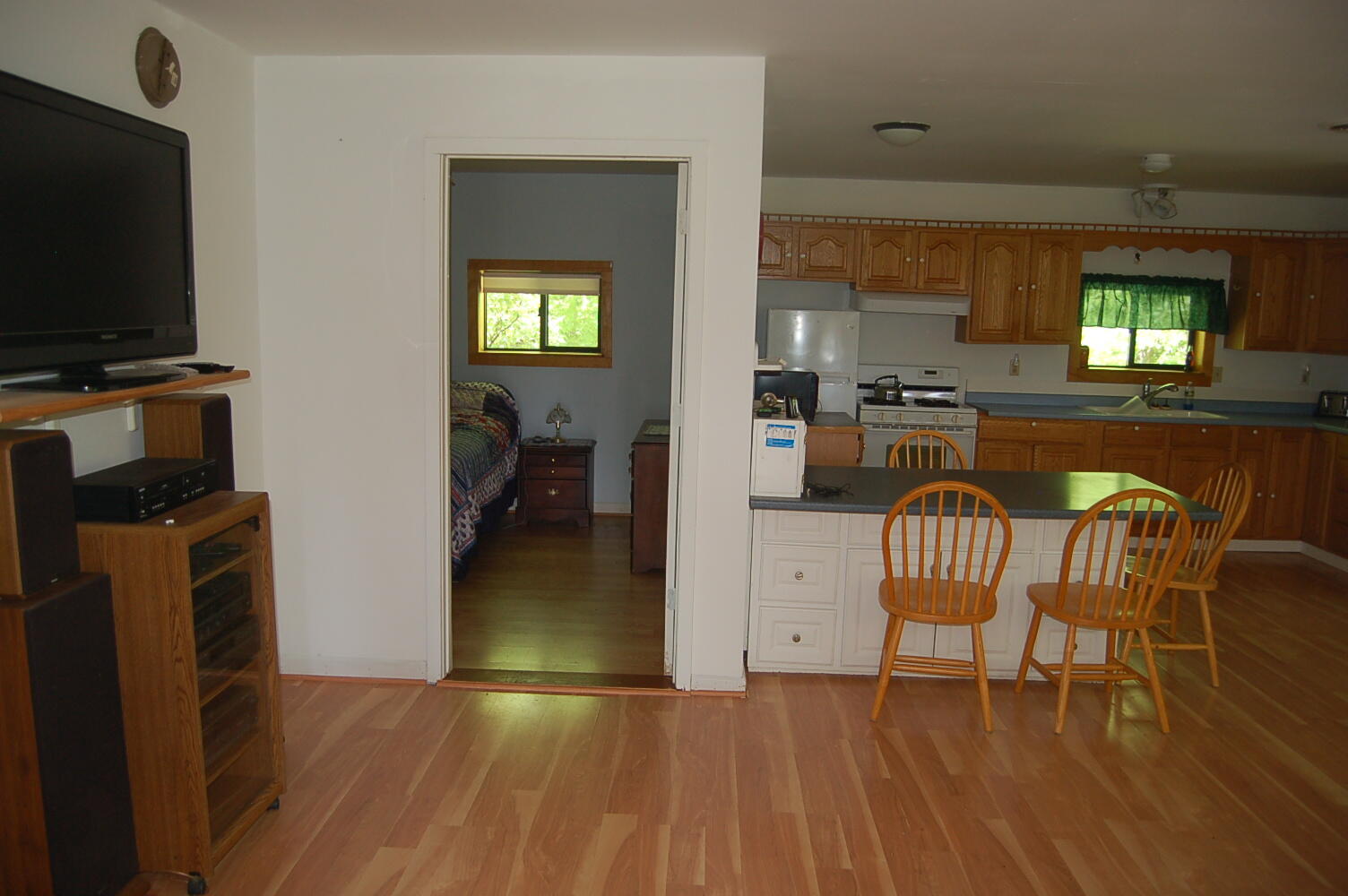 property viewer photo 5