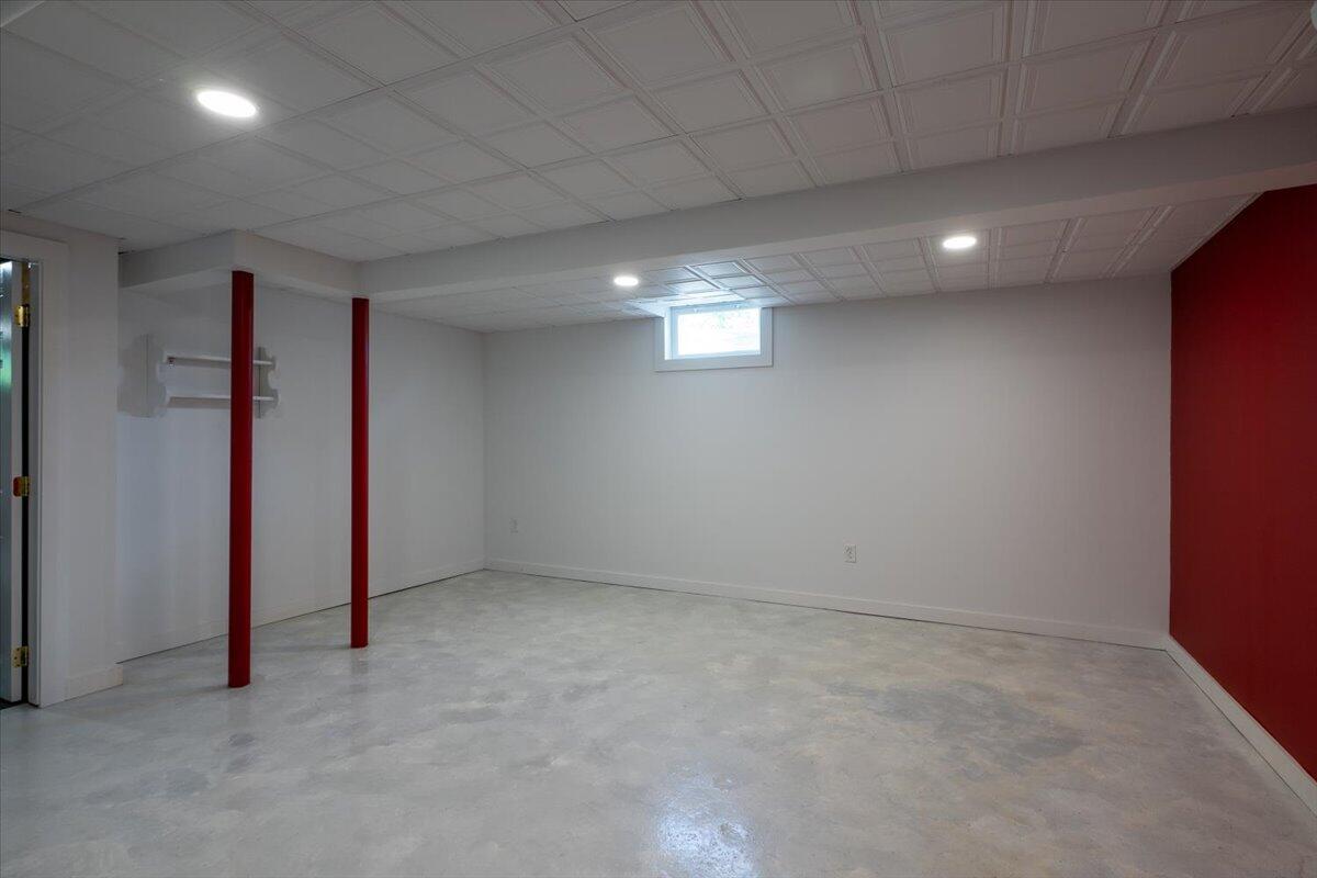 main property photo 66