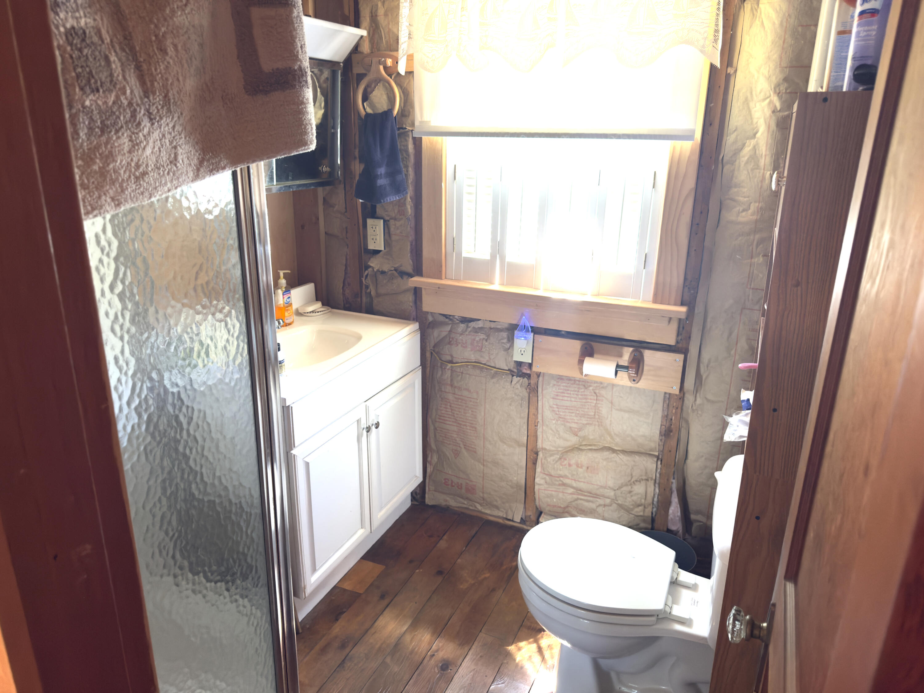 property viewer photo 25