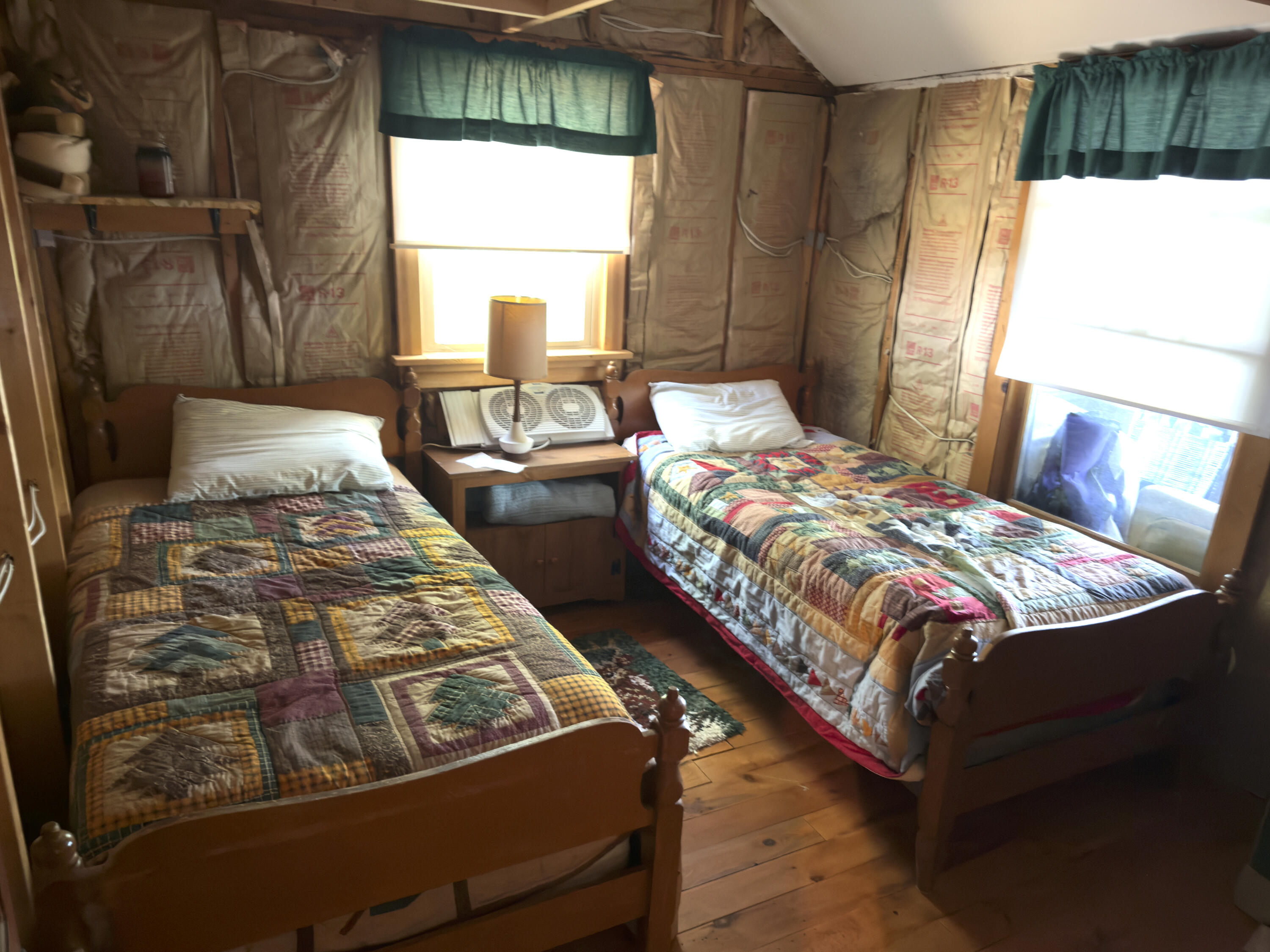 property viewer photo 9