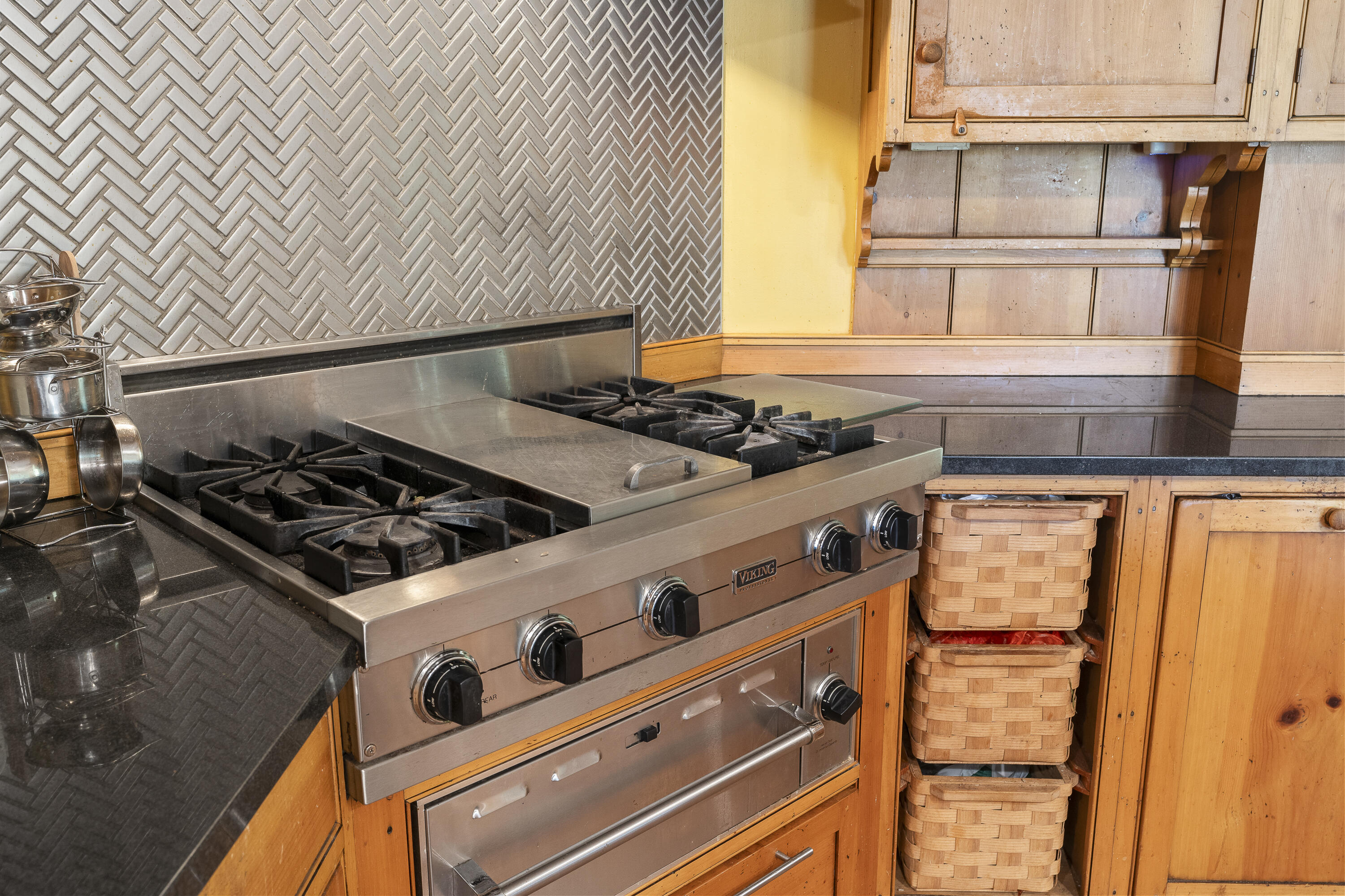 main property photo 70