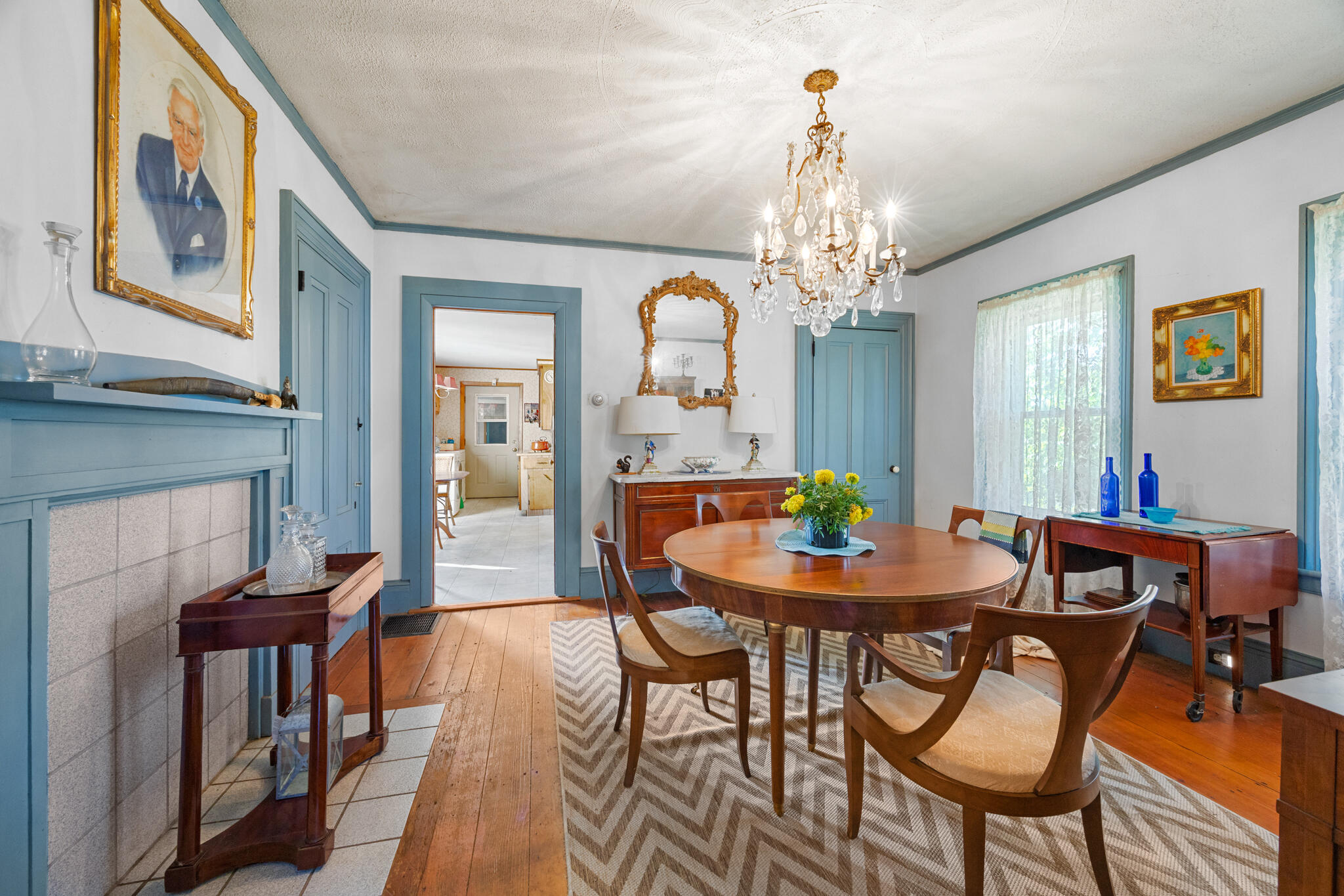 main property photo 13