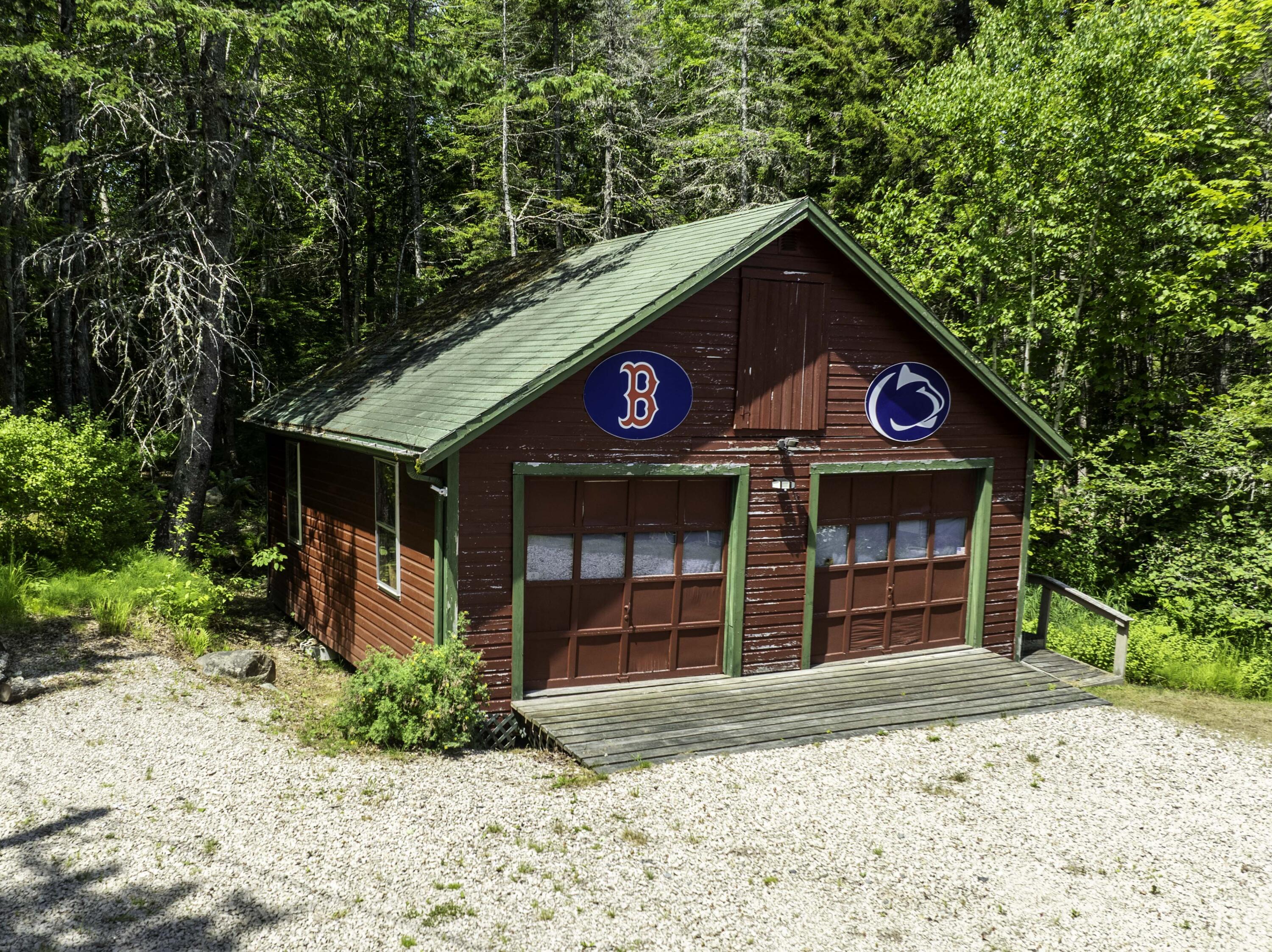 main property photo 36