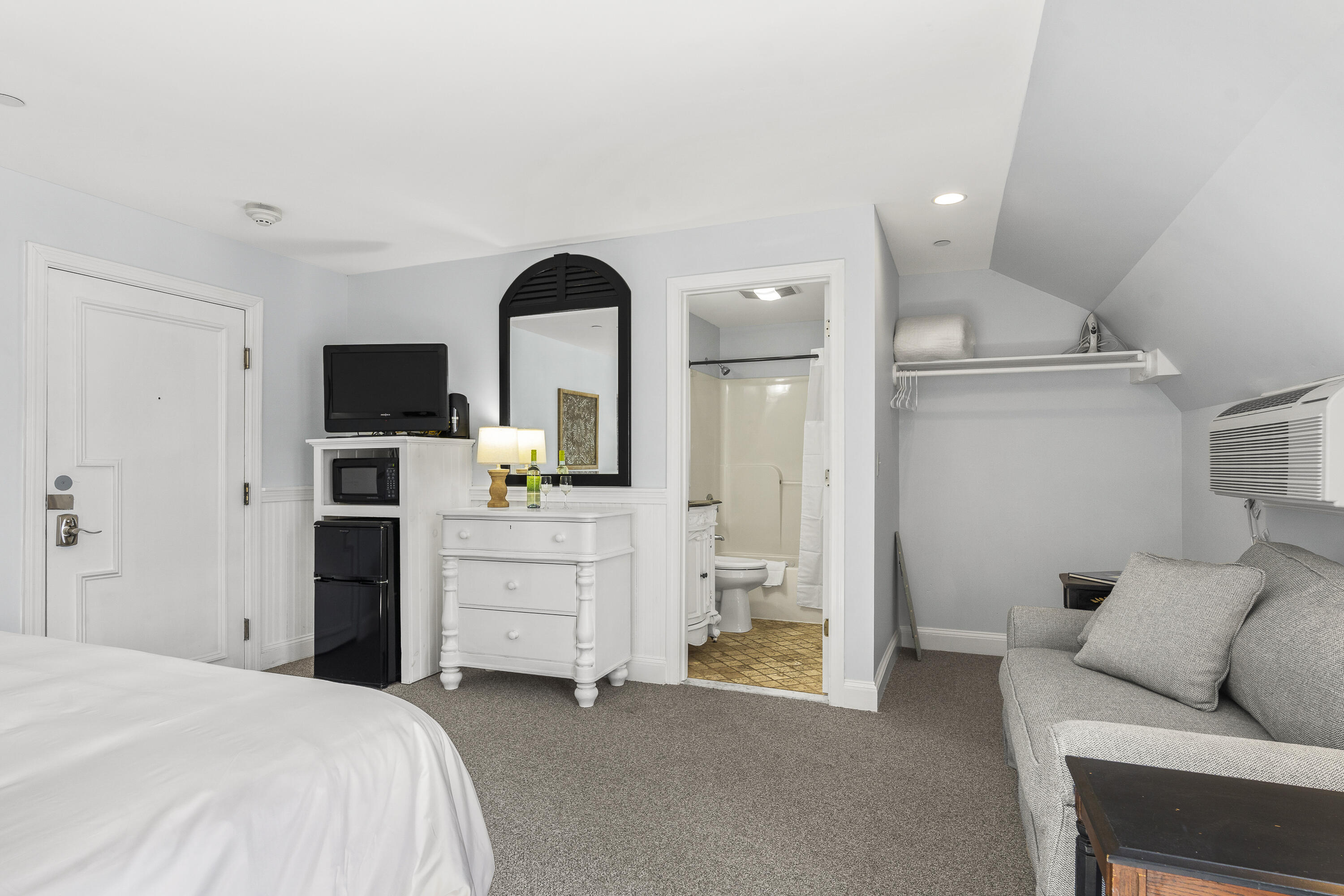 main property photo 66
