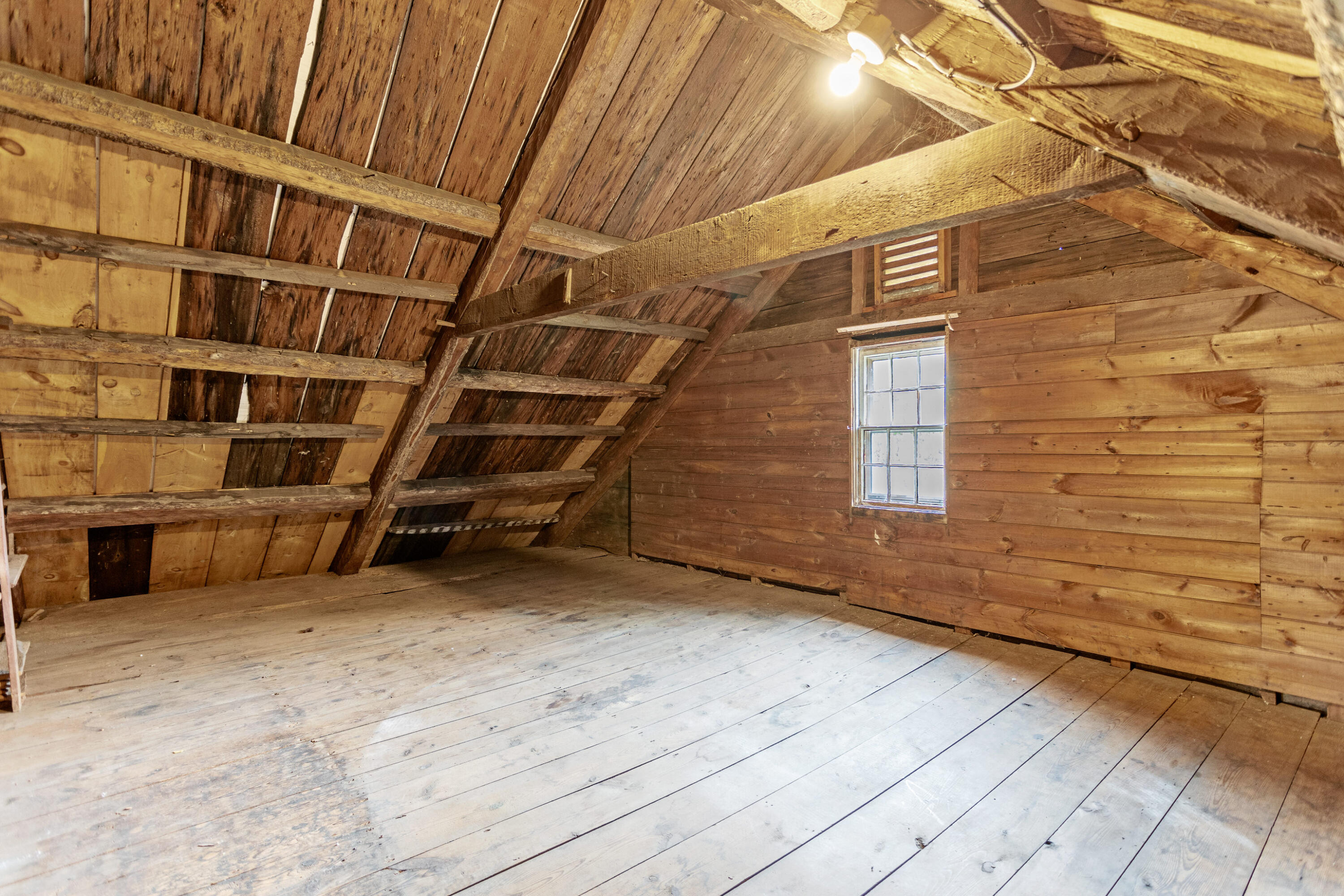 main property photo 62