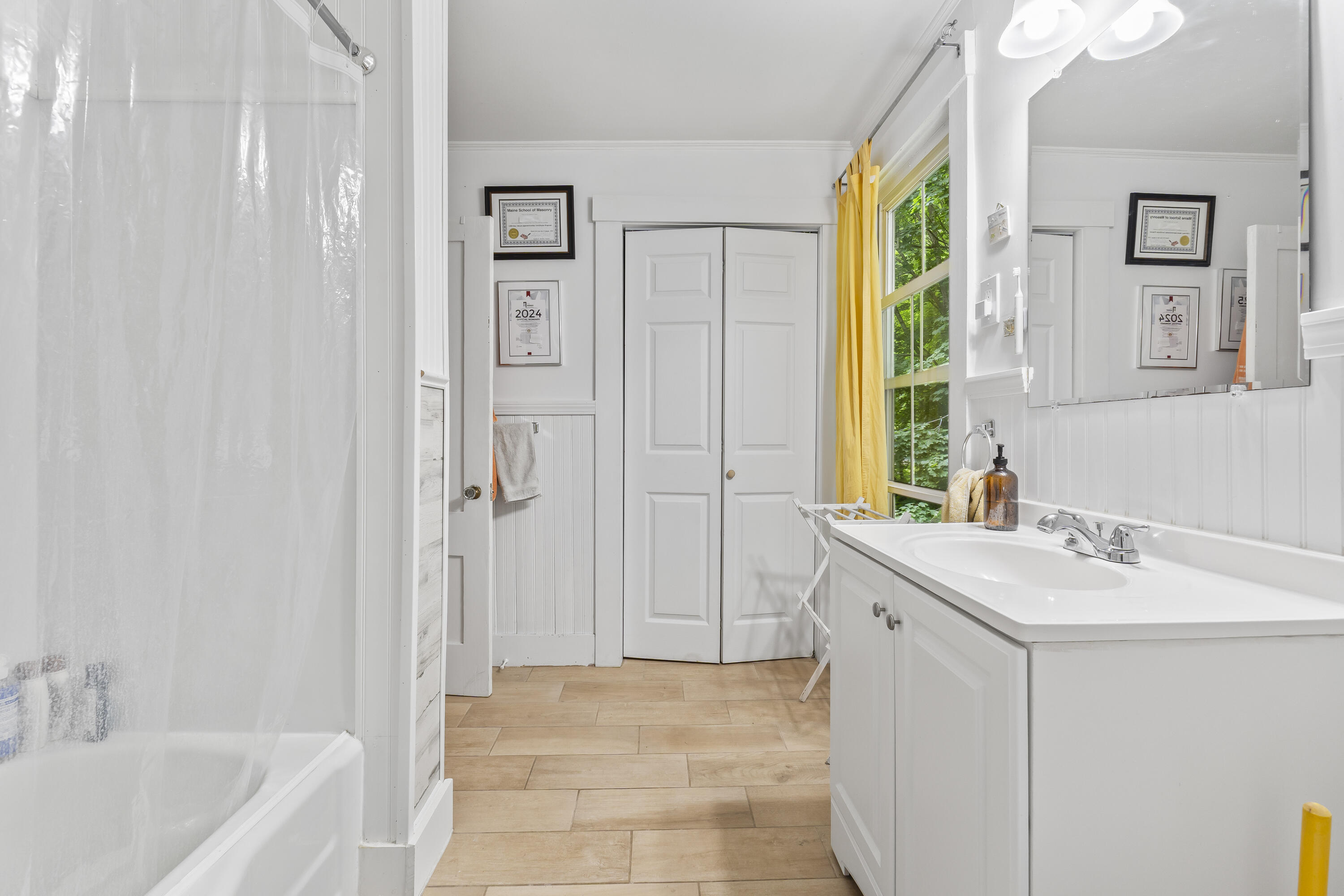 property viewer photo 17