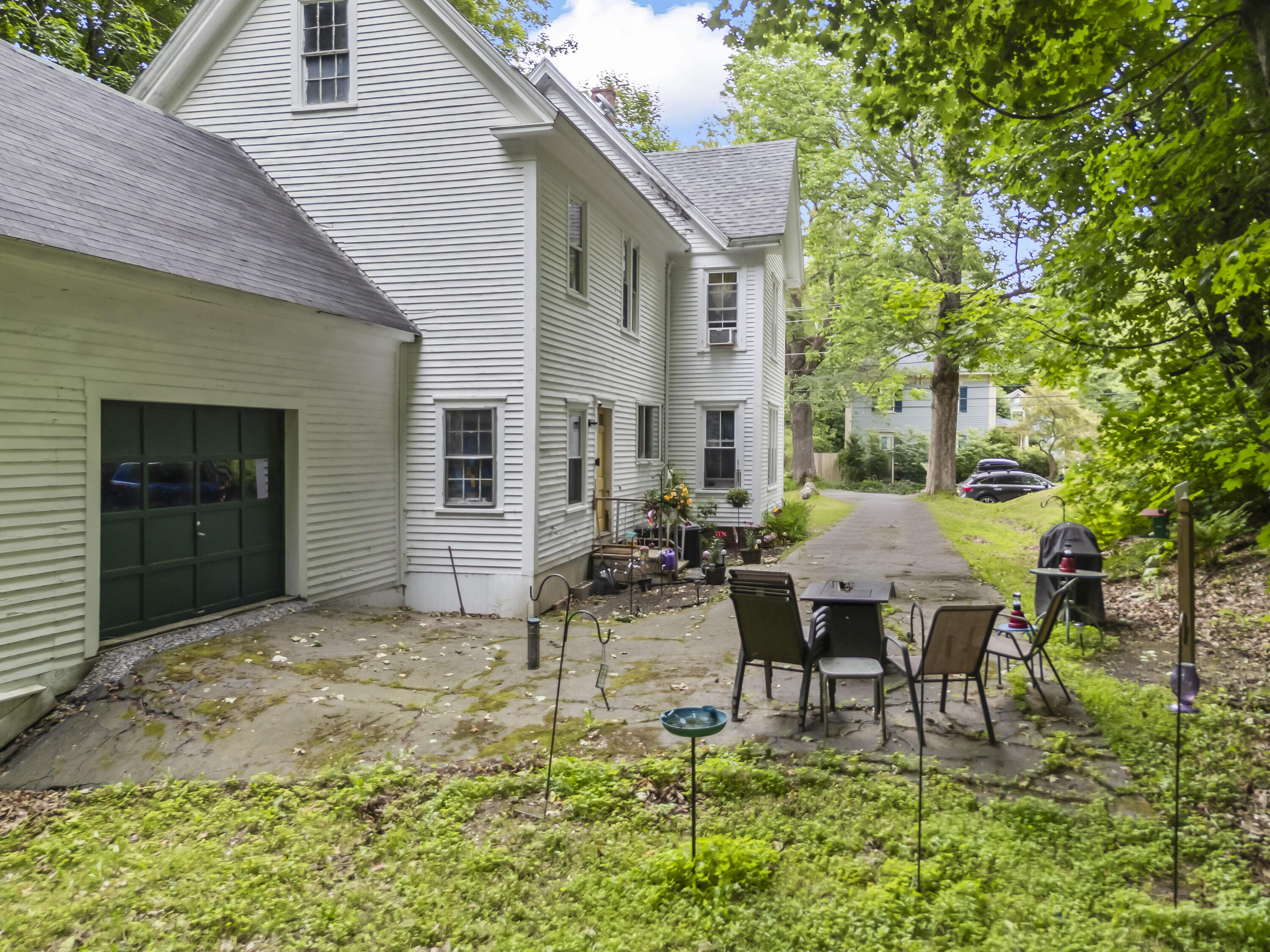 property viewer photo 36