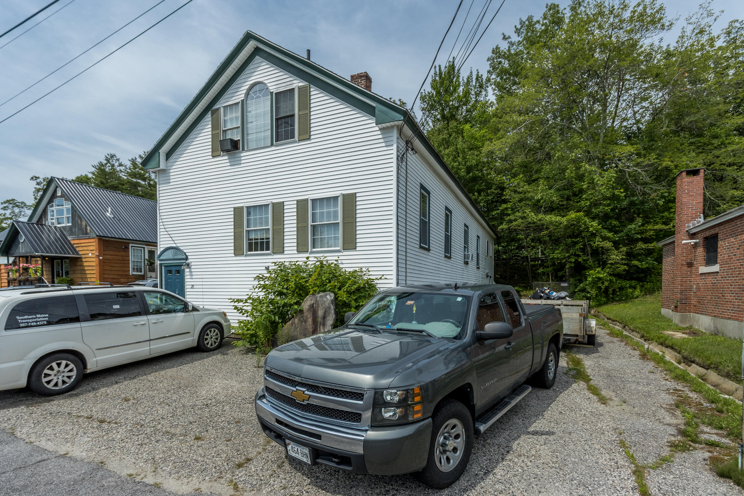 main property photo 40