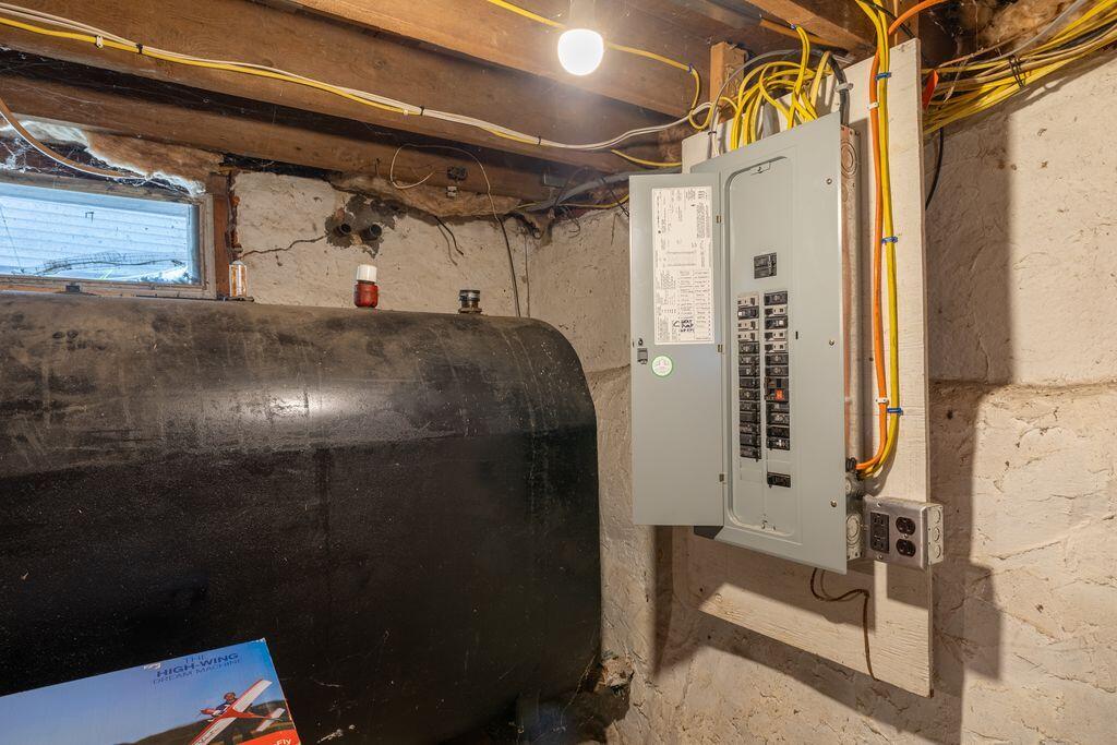 main property photo 23